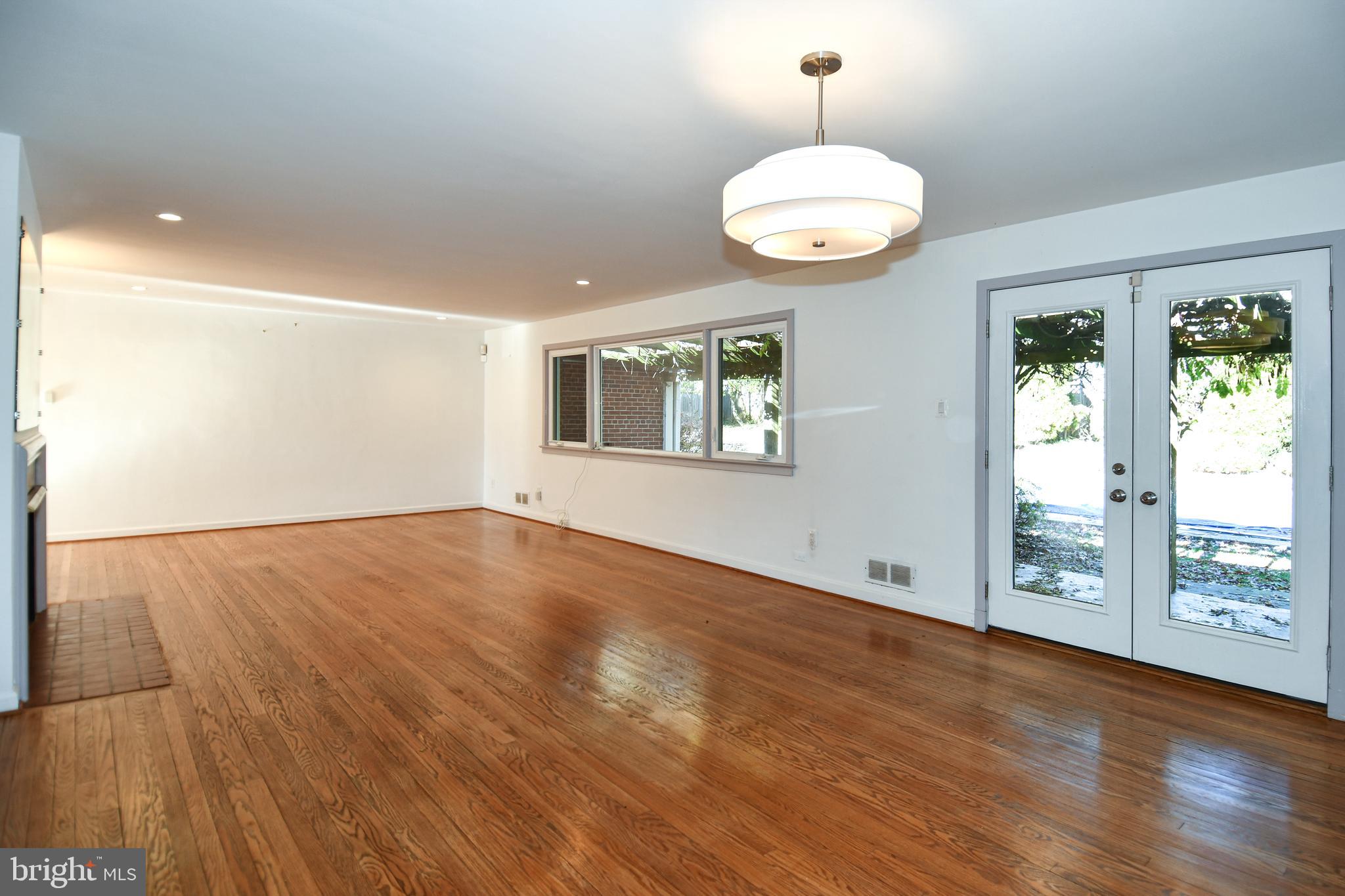 CHEVY CHASE VIEW - Residential Lease