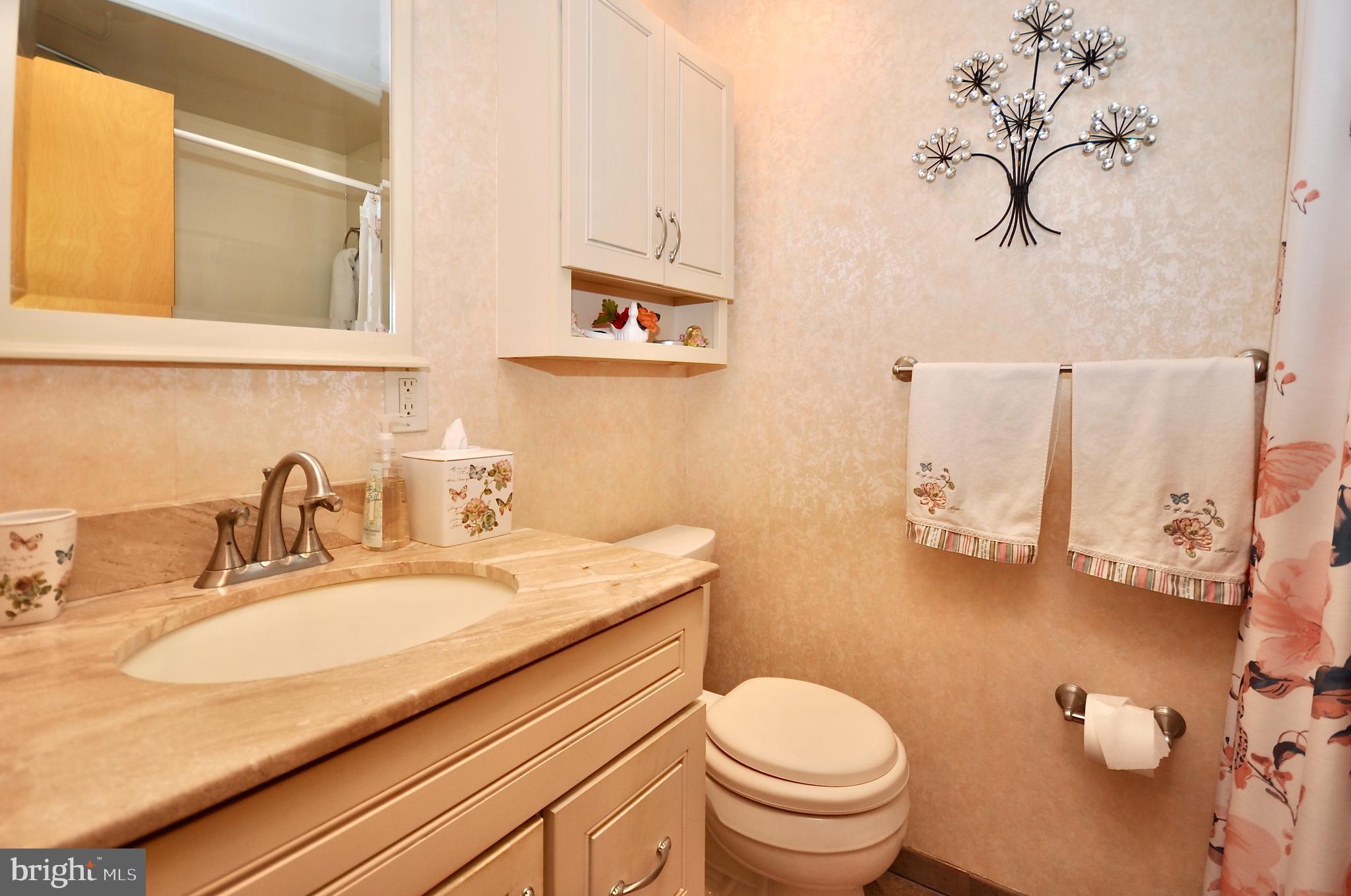 PENNSWOOD PARK - Residential