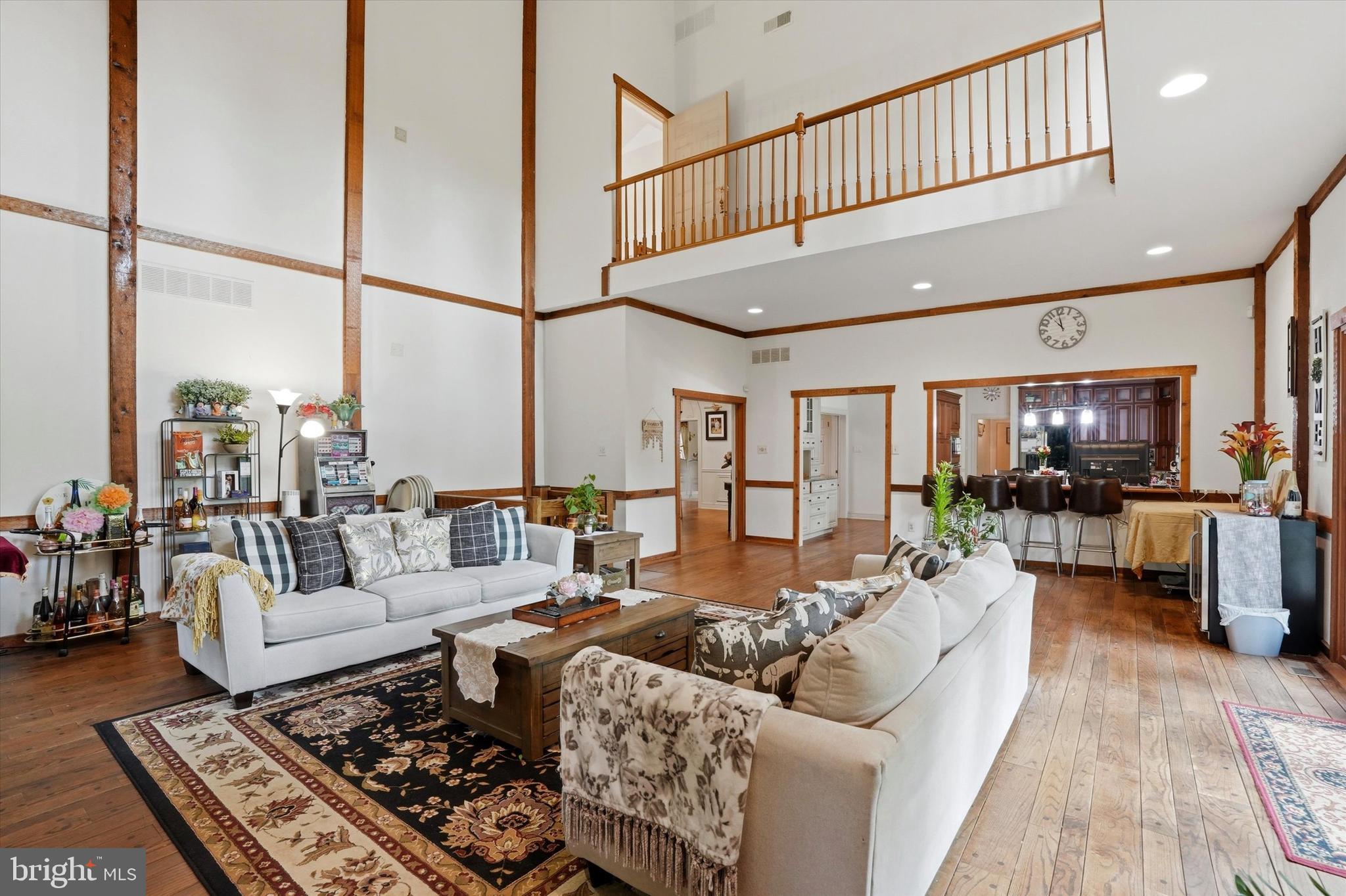 HUNTINGDON VALLEY - Residential