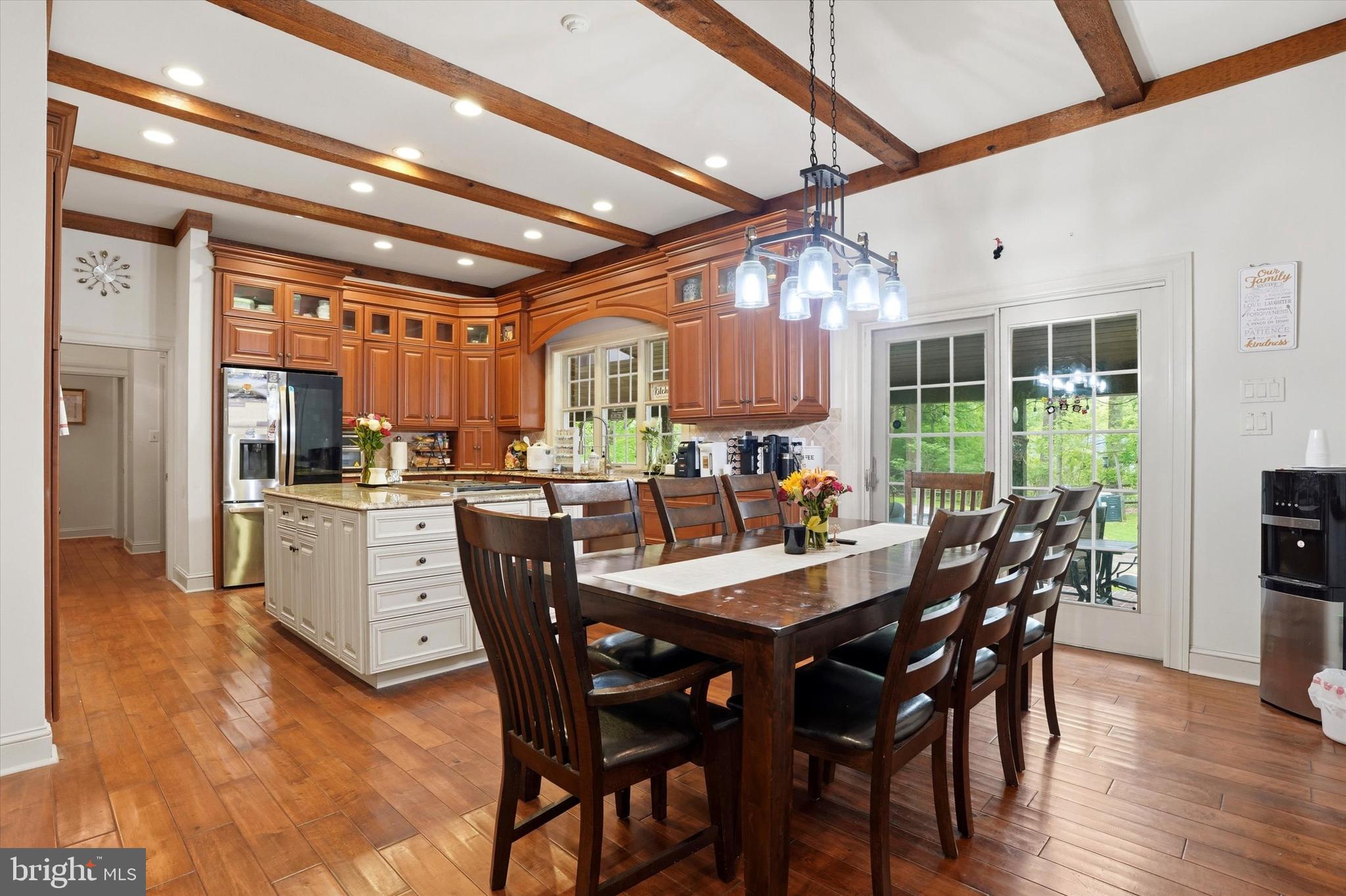 HUNTINGDON VALLEY - Residential