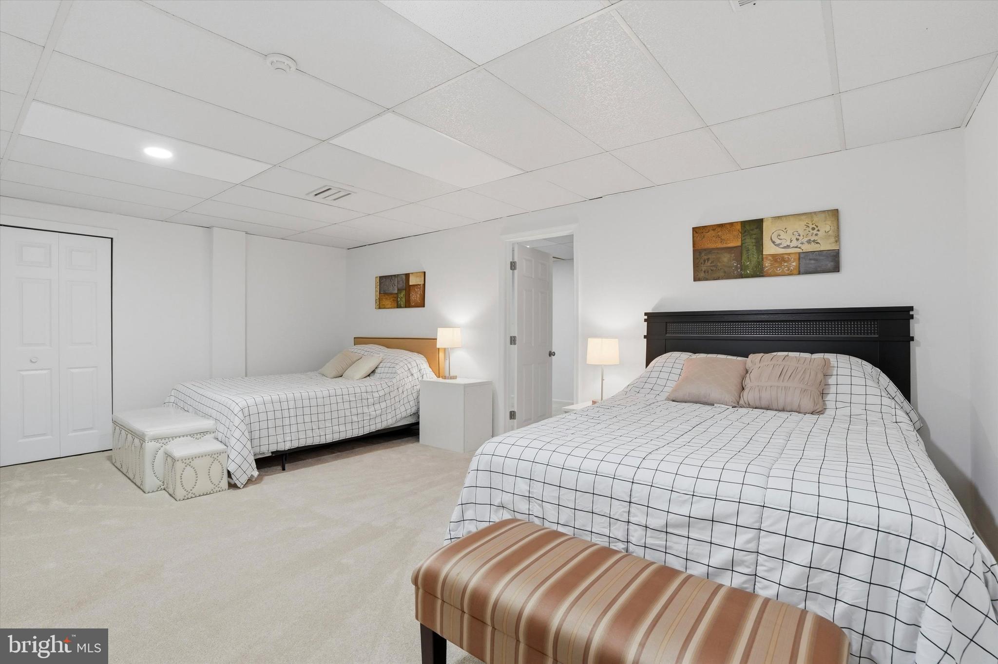 HUNTINGDON VALLEY - Residential