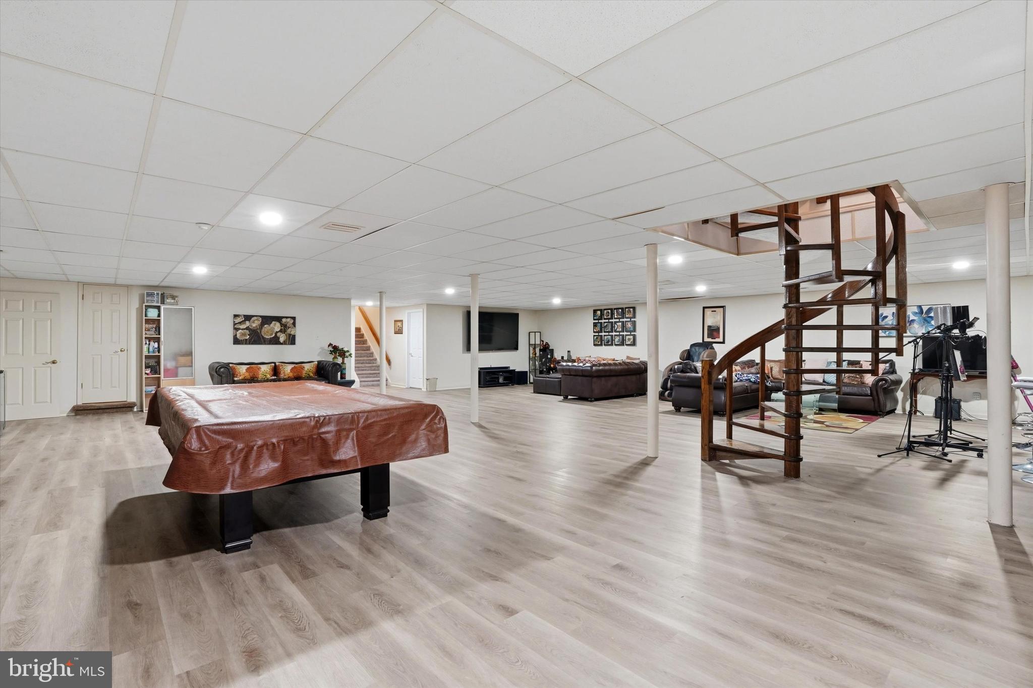 HUNTINGDON VALLEY - Residential