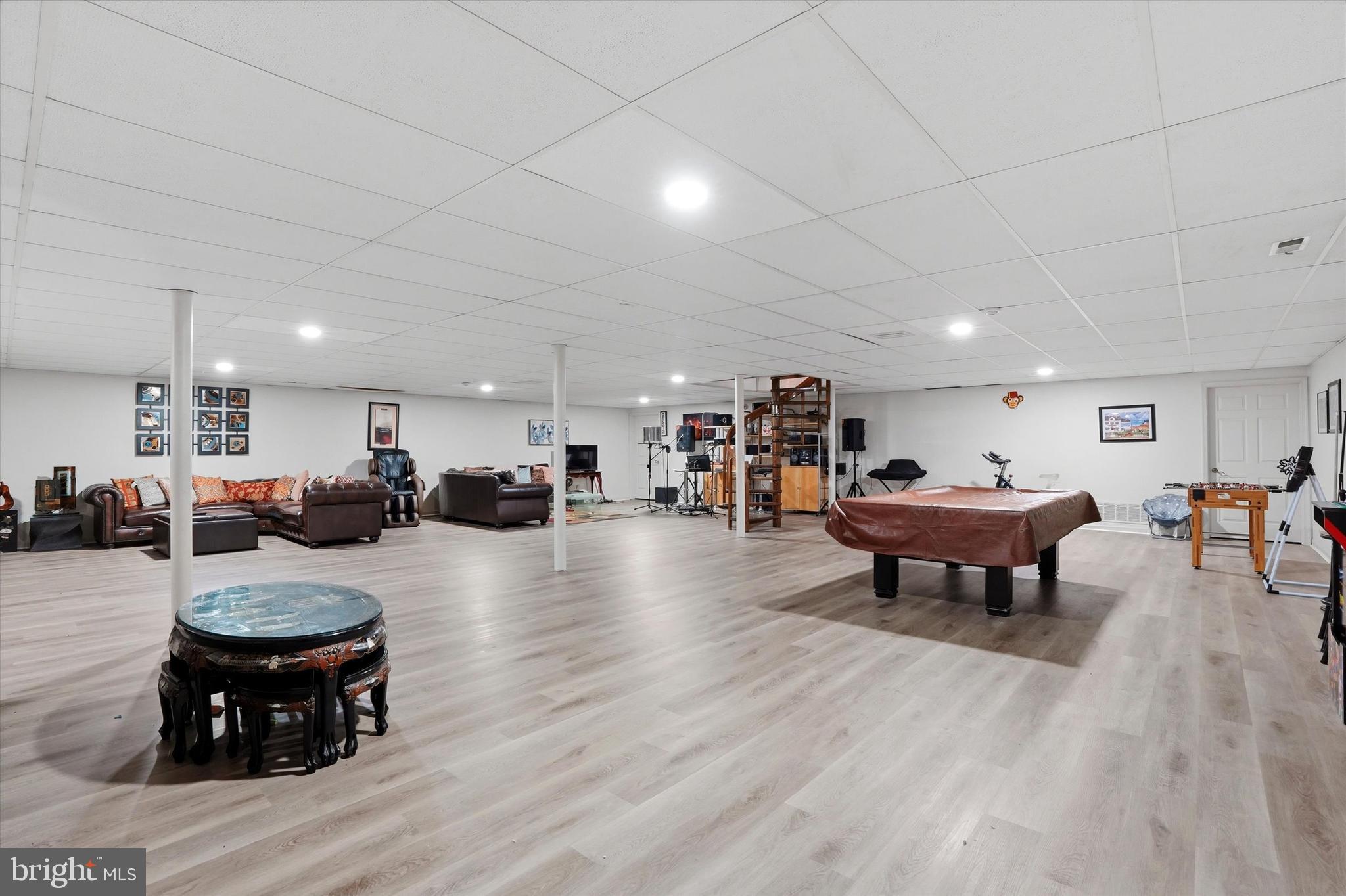 HUNTINGDON VALLEY - Residential