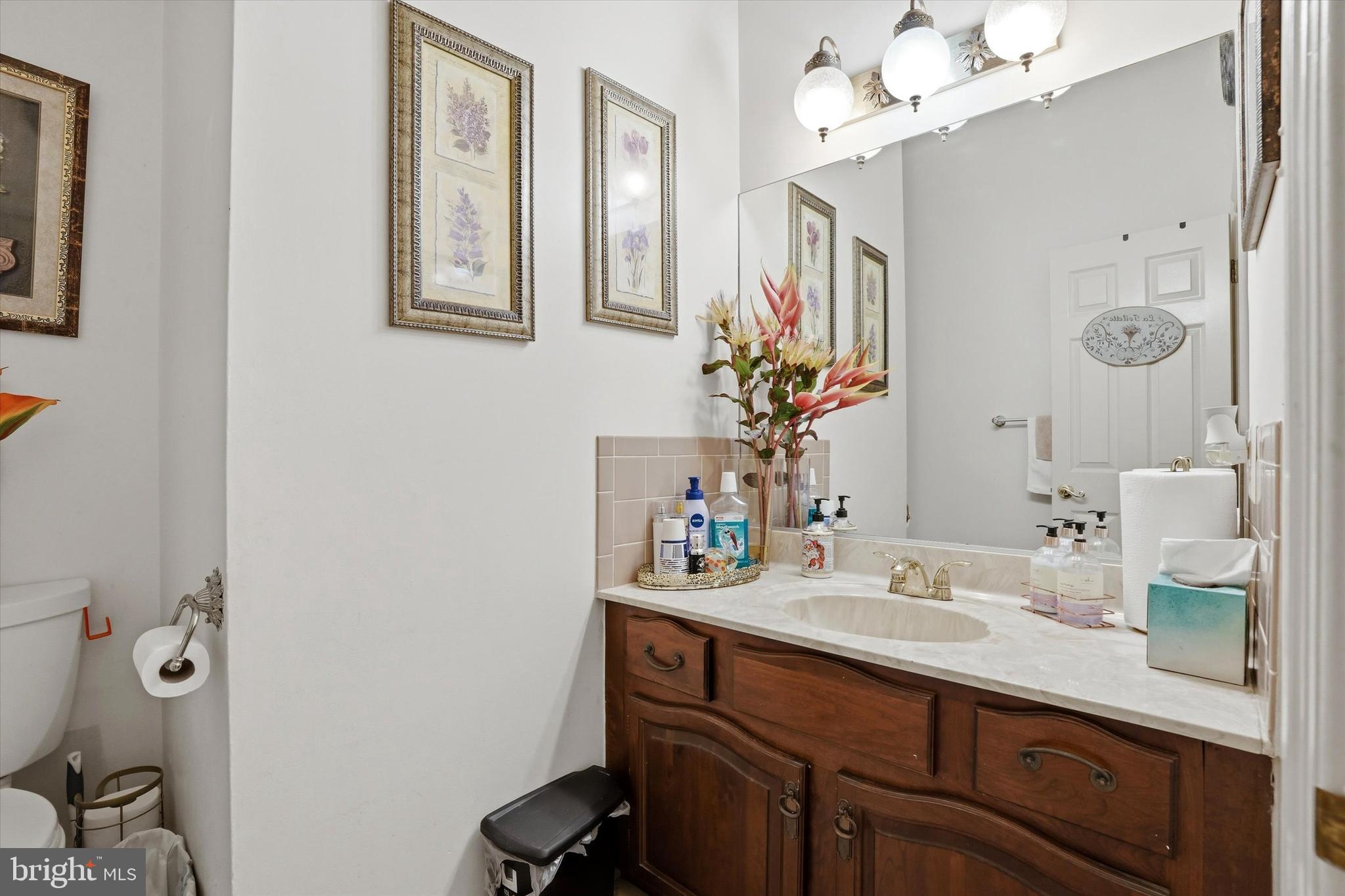 HUNTINGDON VALLEY - Residential