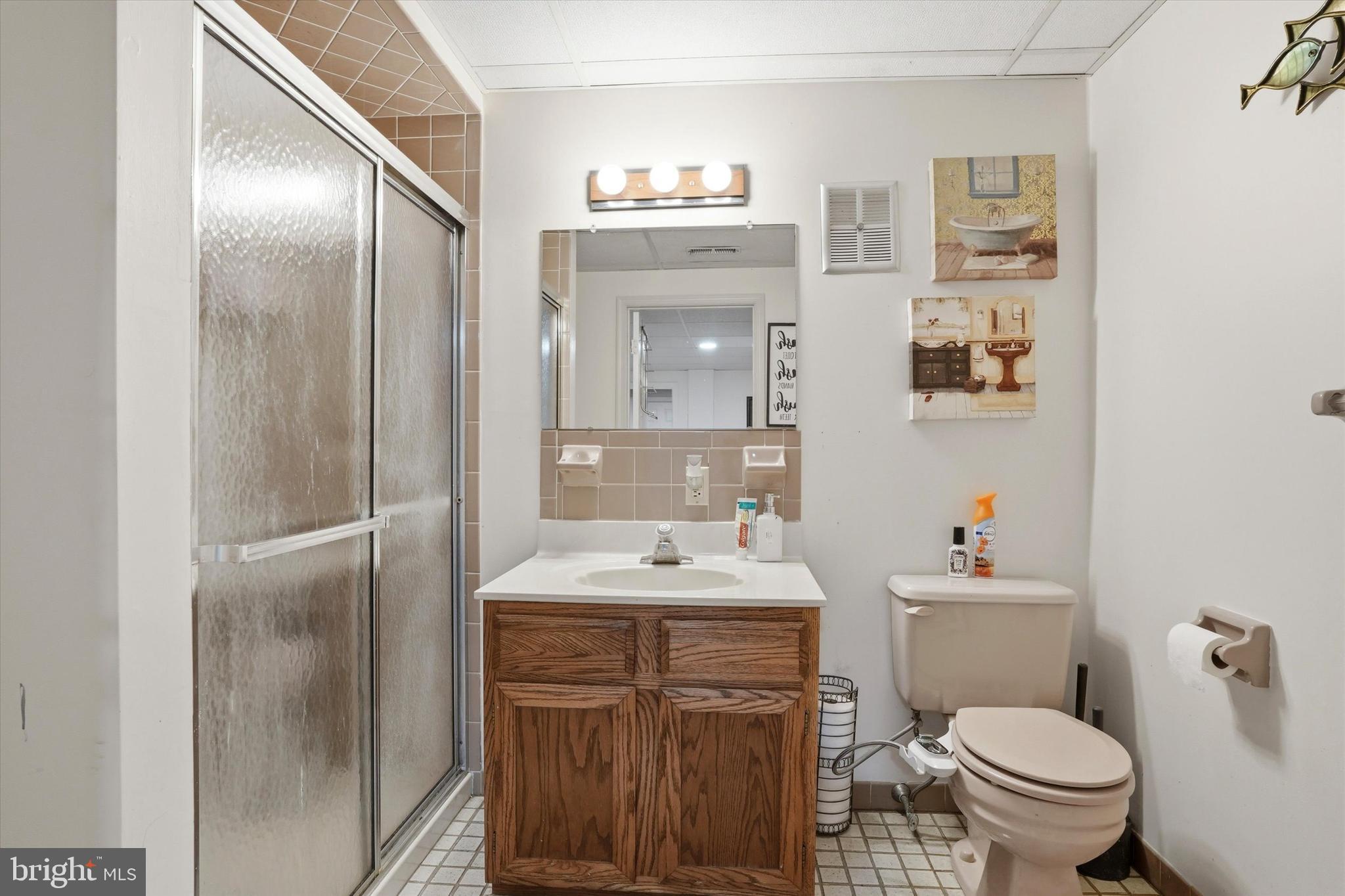 HUNTINGDON VALLEY - Residential
