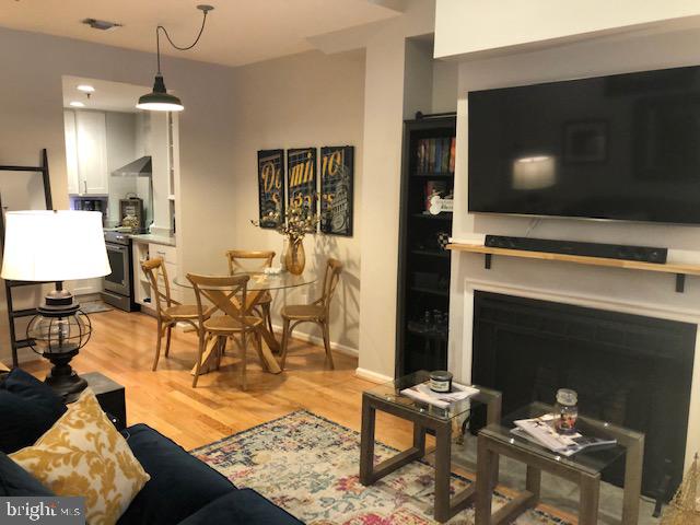 FELLS POINT HISTORIC DISTRICT - Residential Lease