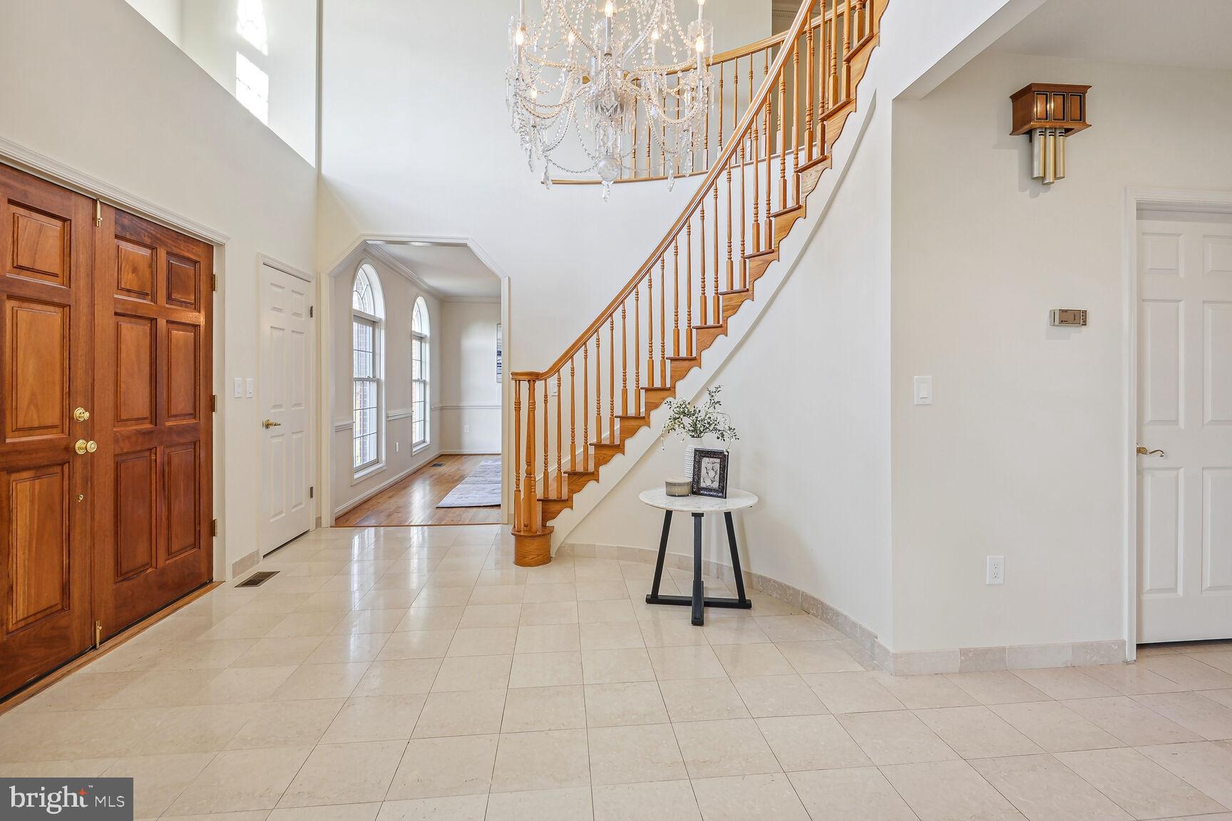 DARNESTOWN OUTSIDE - Residential