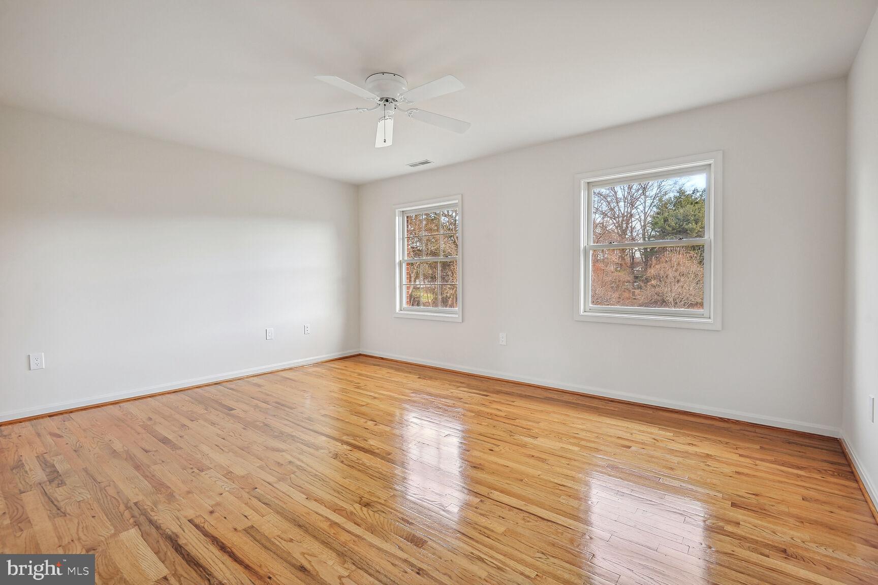 DARNESTOWN OUTSIDE - Residential