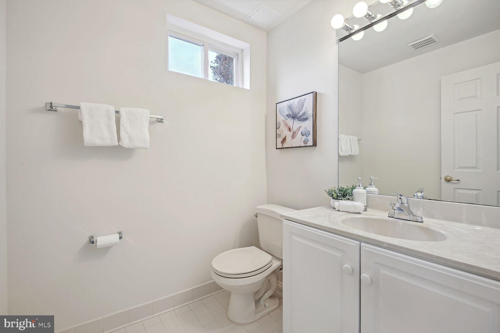 DARNESTOWN OUTSIDE - Residential