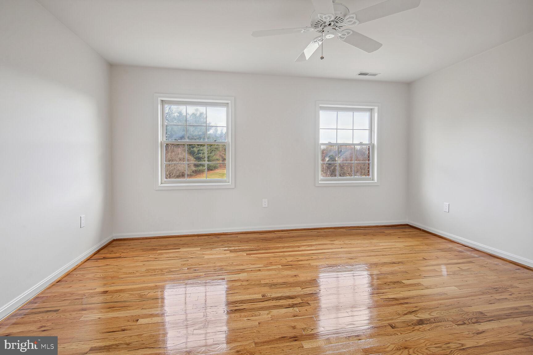 DARNESTOWN OUTSIDE - Residential