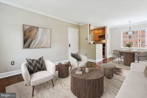 1634 W ABINGDON DRIVE 102 ALEXANDRIA VA 22314