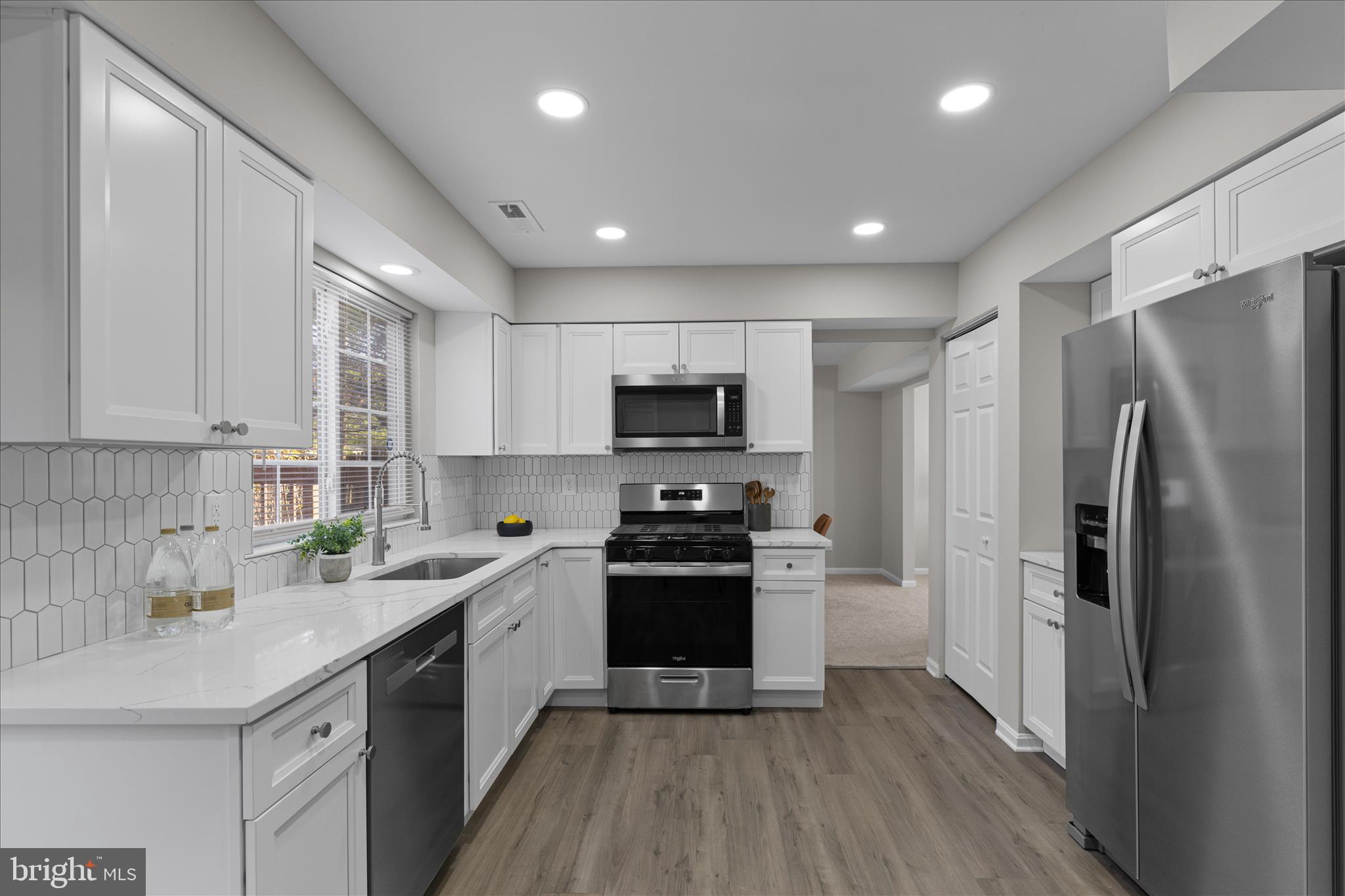 MEADOWLAND SUB - Residential