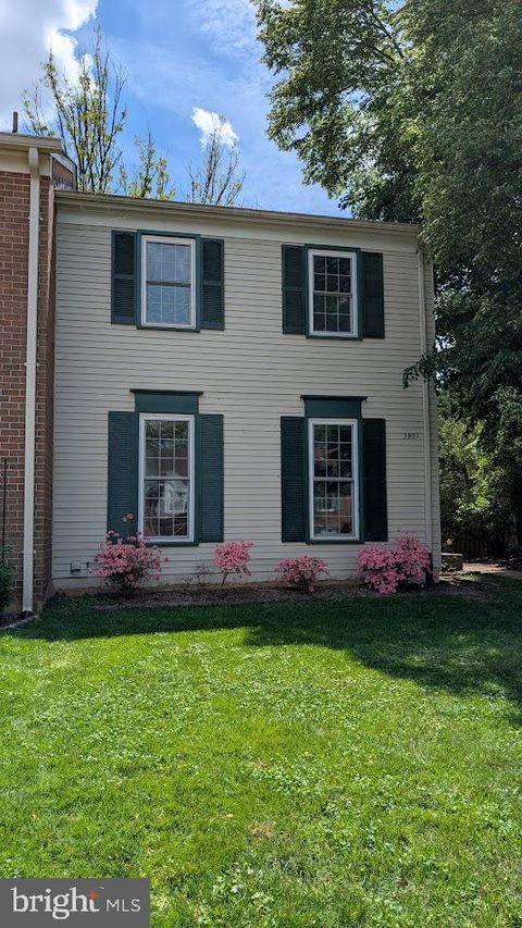 3901 BRADWATER STREET FAIRFAX VA 22031