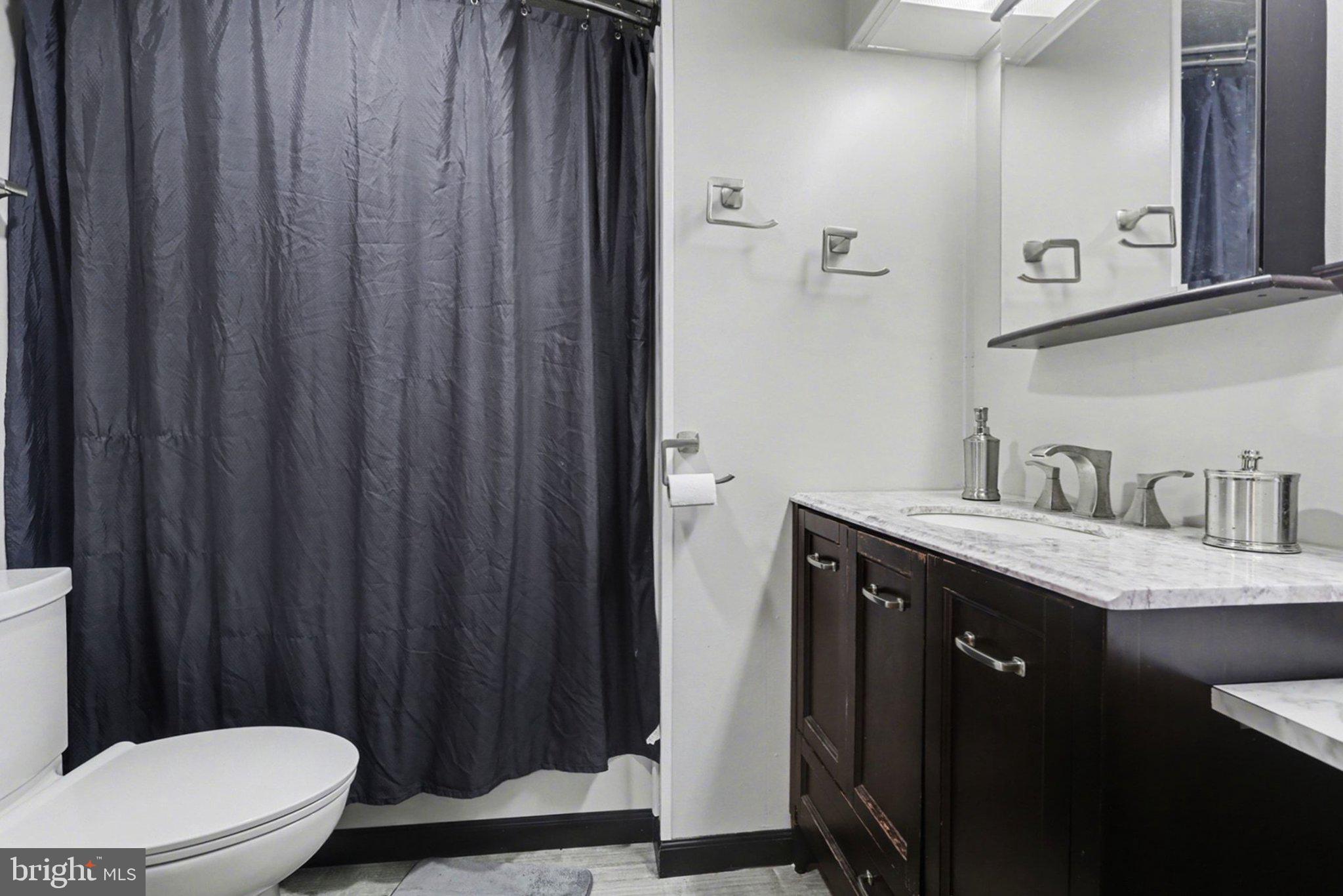 REGENCY WOODS NORTH - Residential