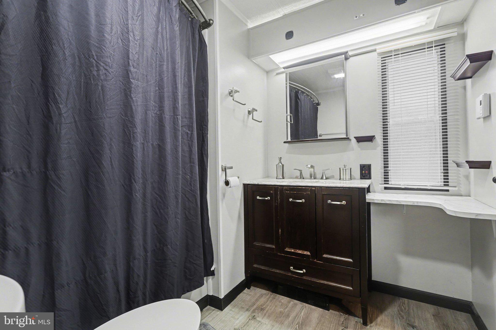 REGENCY WOODS NORTH - Residential