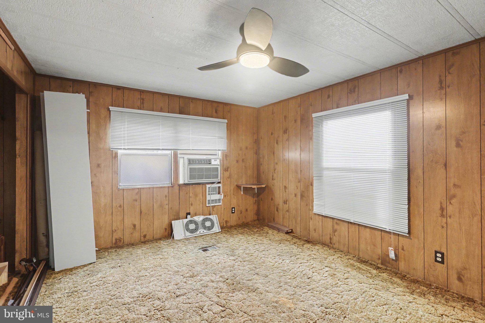 REGENCY WOODS NORTH - Residential