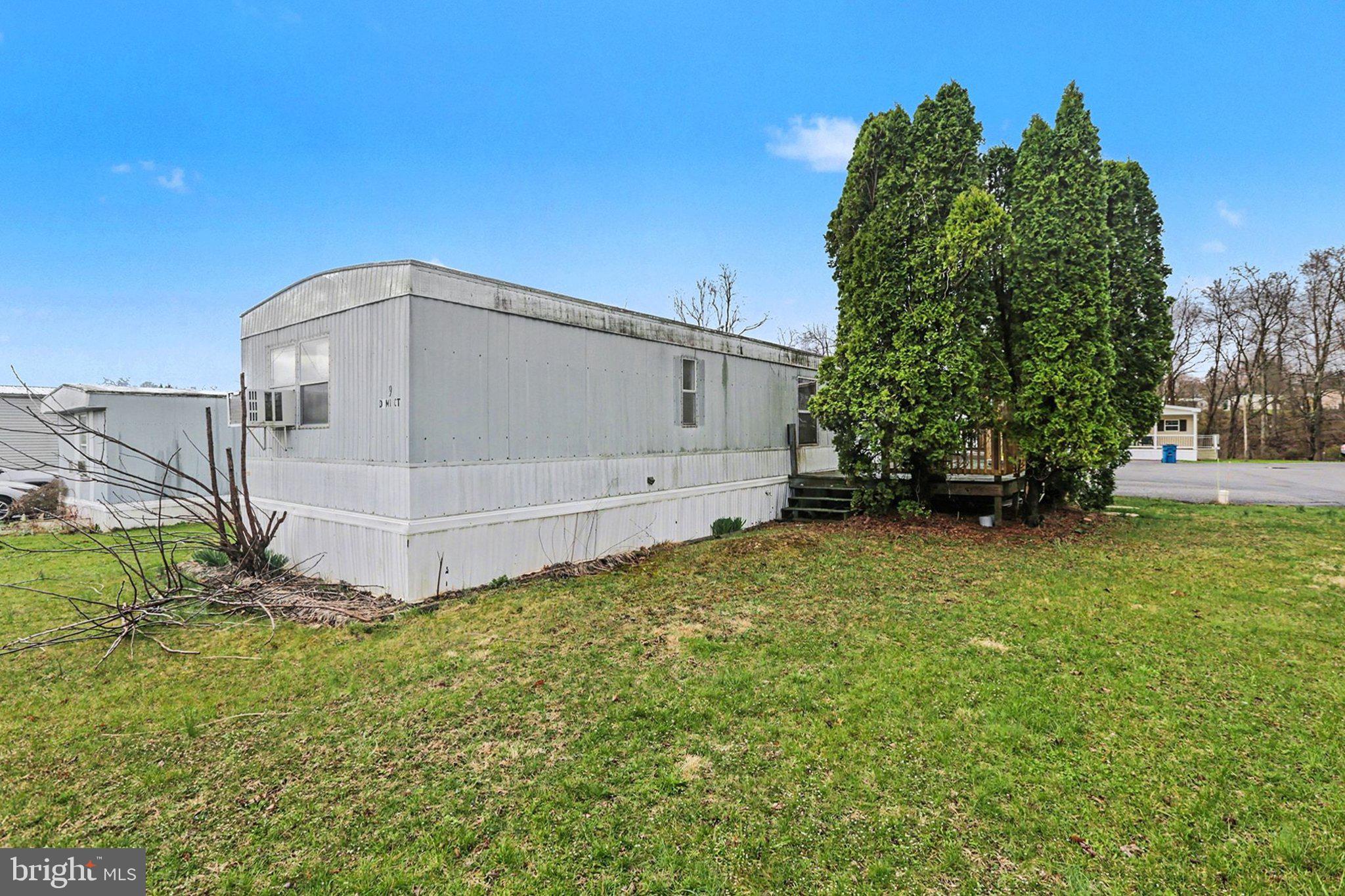 REGENCY WOODS NORTH - Residential