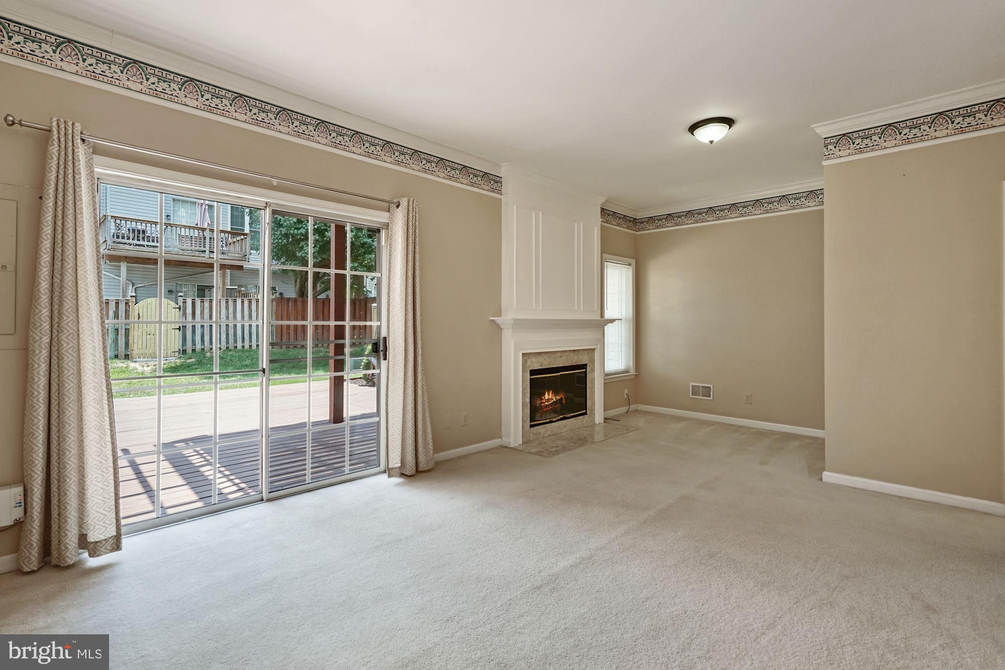 ISLAND CREEK - Residential