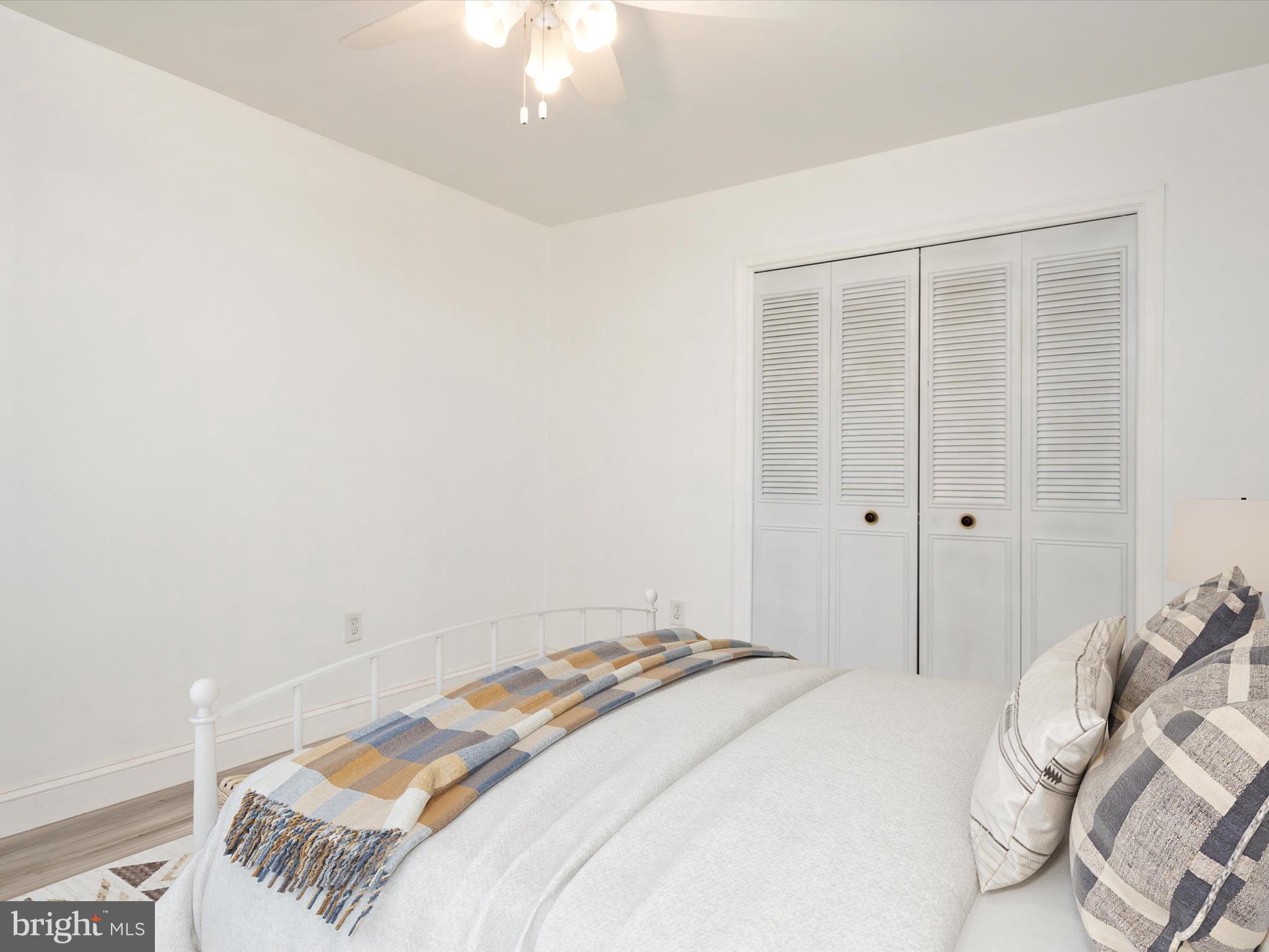 DUNKIRK WOODS - Residential