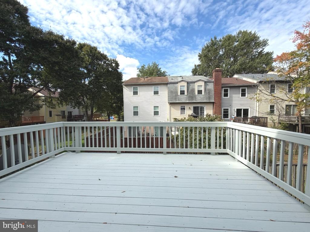 CROFTON VILLAGE - Residential Lease