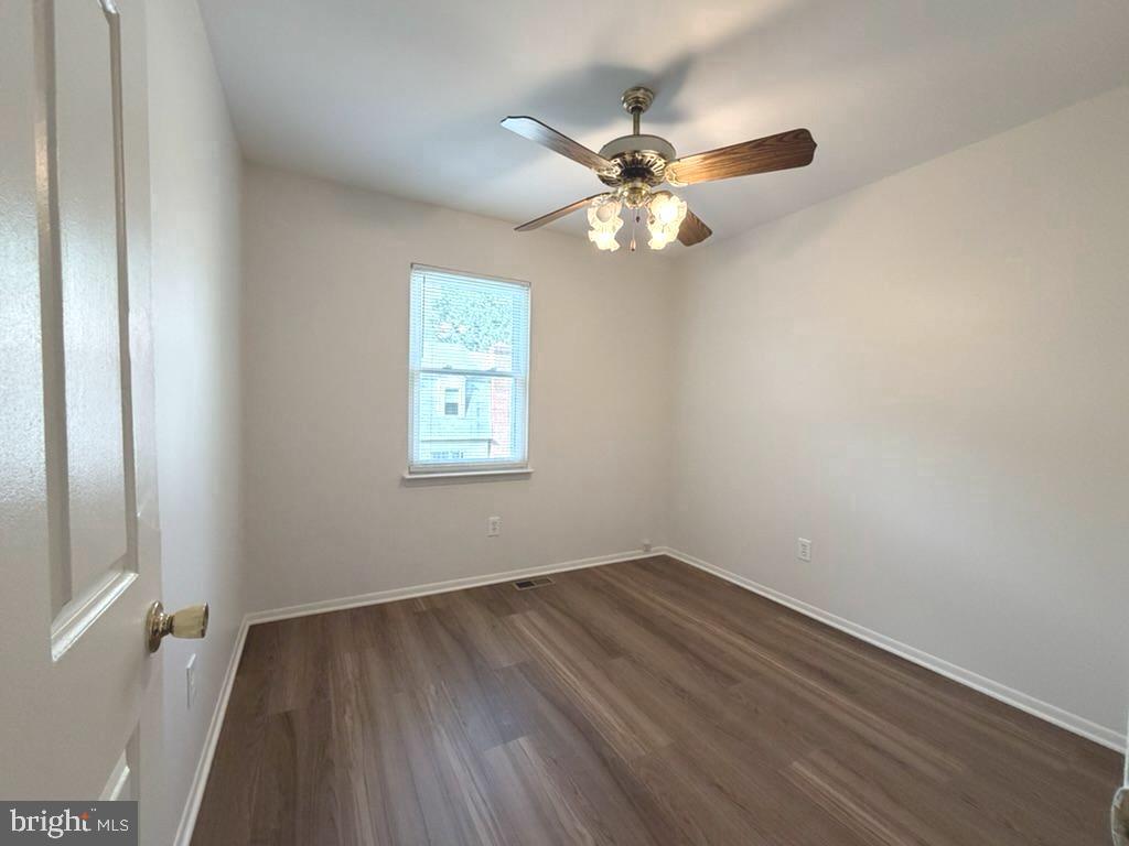 CROFTON VILLAGE - Residential Lease