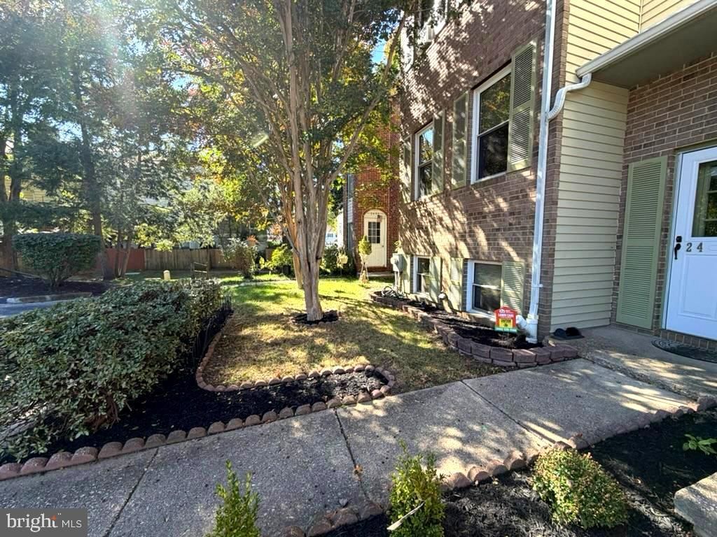 Photo of 2495 Vineyard Lane, CROFTON, MD 21114 (MLS # MDAA2128978)