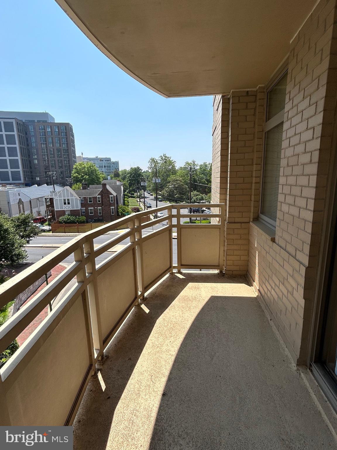 7111 WOODMONT AVENUE 401