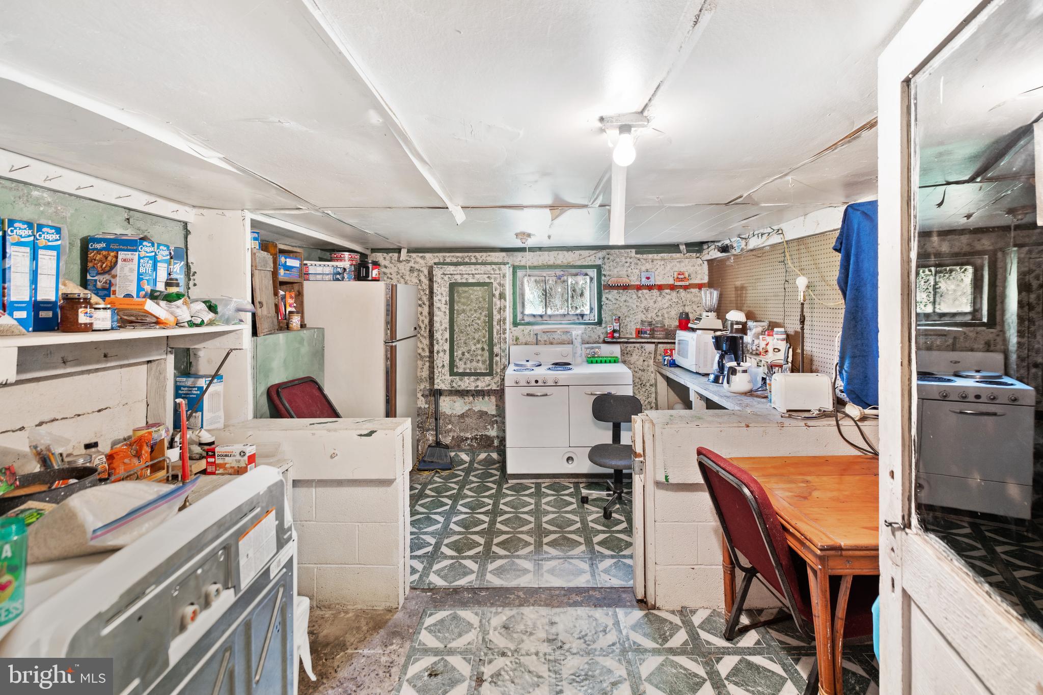 PENTONEY YOST - Residential