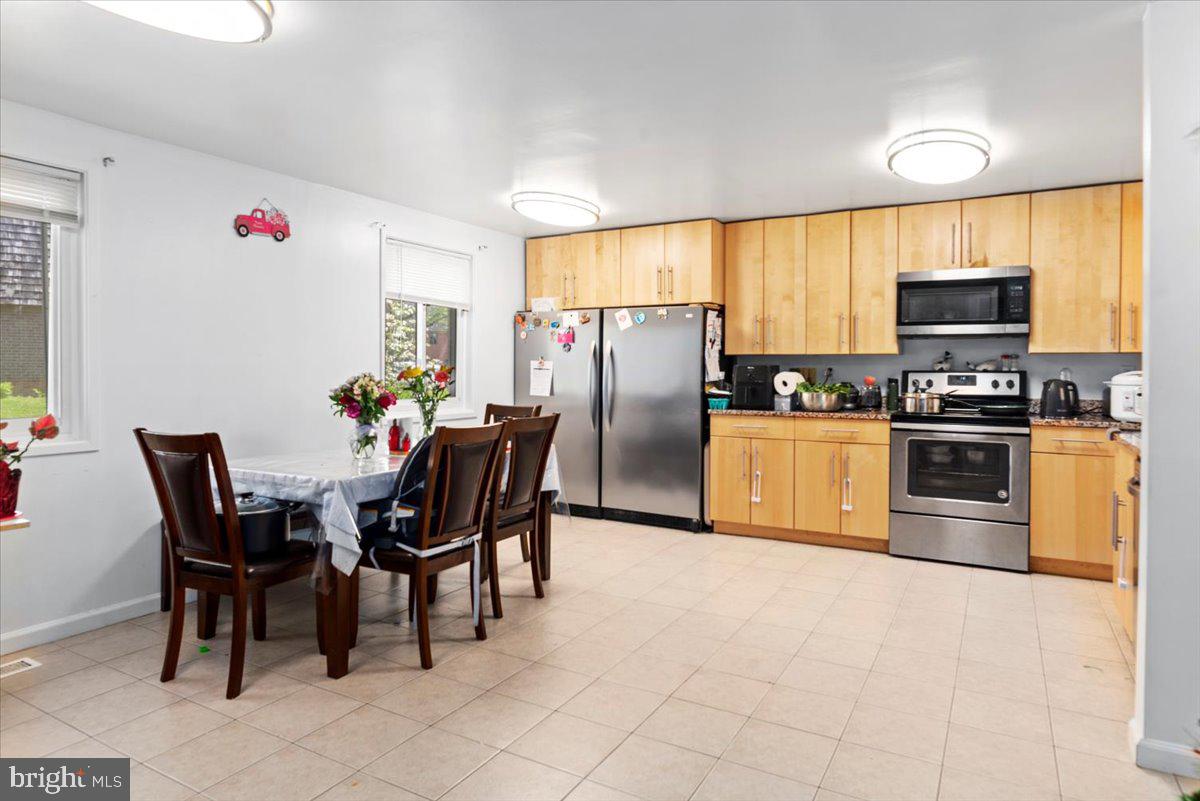 STEDWICK TOWNHOUSES - Residential