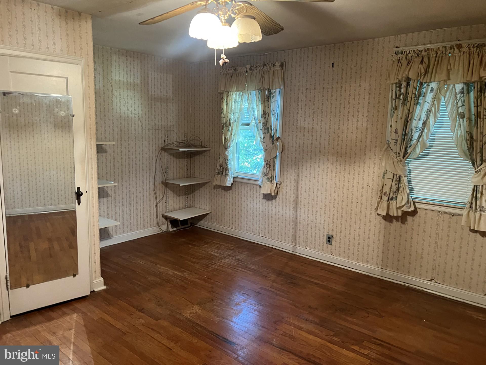 MAYFAIR - Residential