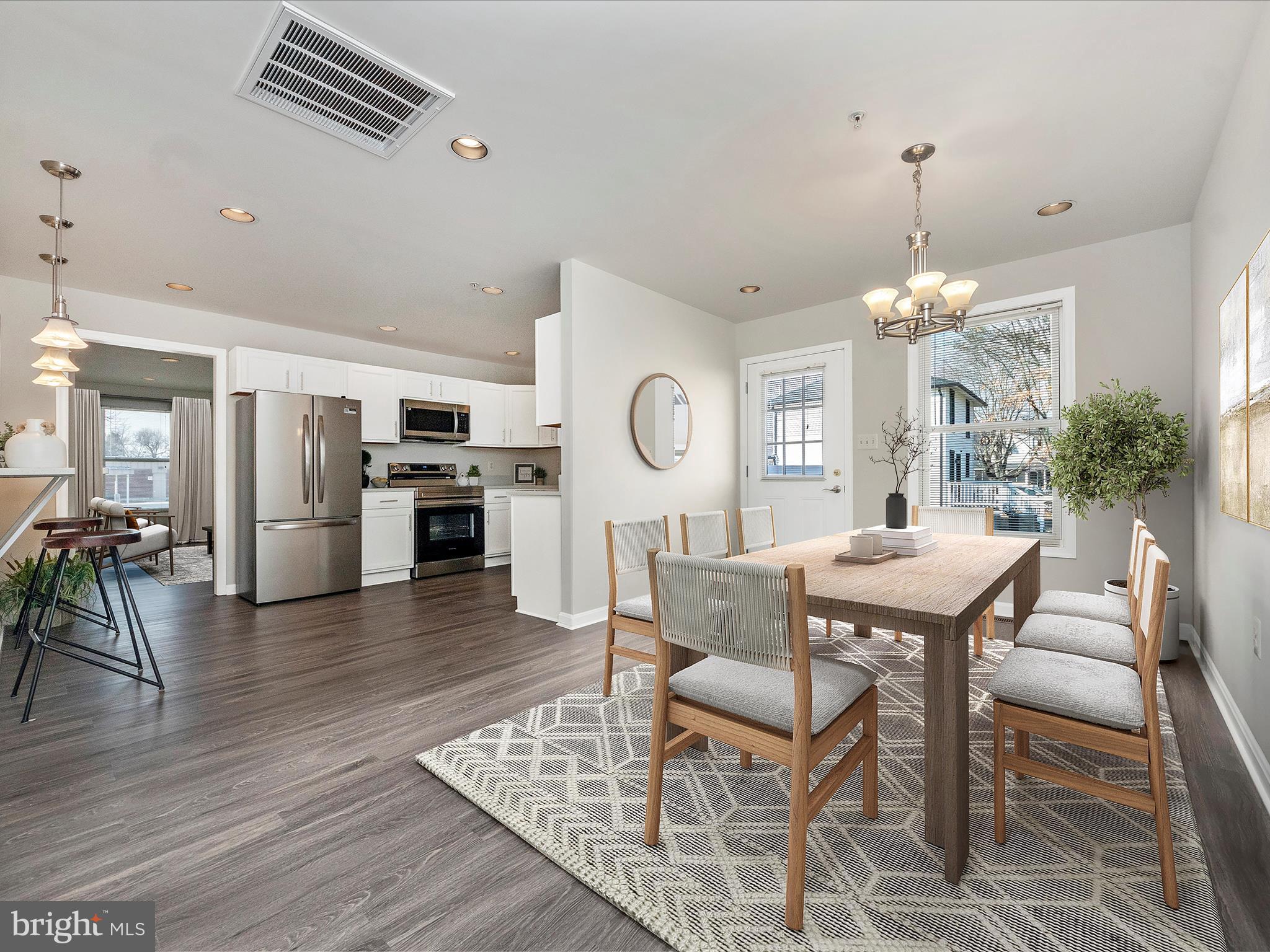 LAKELAND - Residential