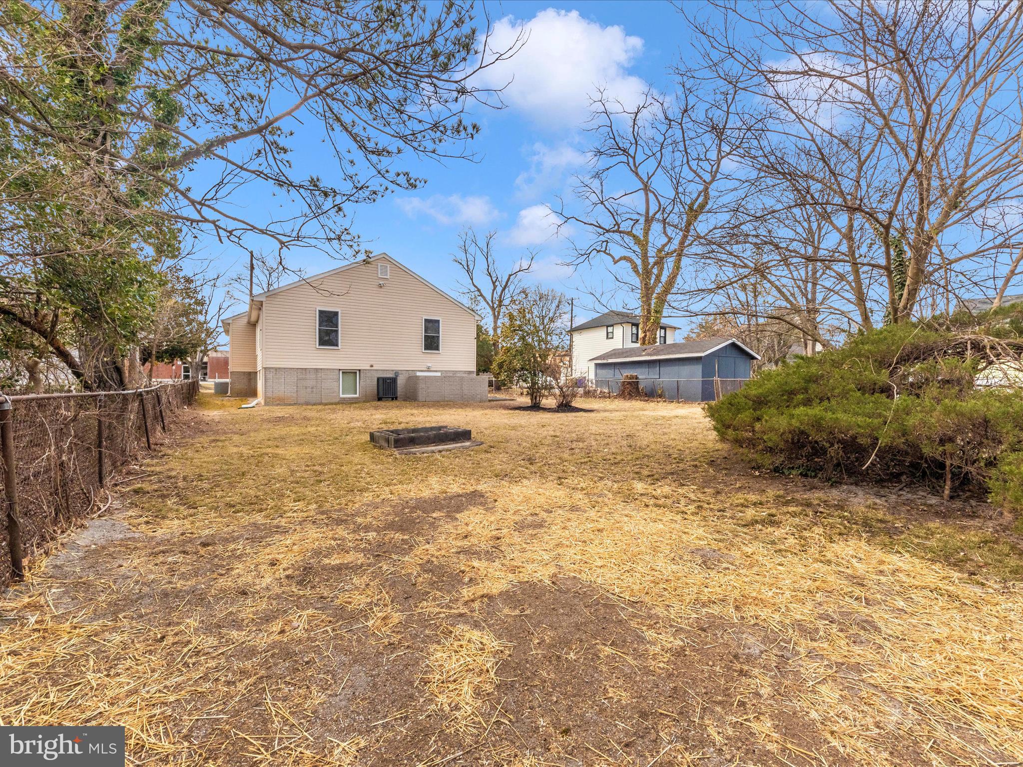 LAKELAND - Residential