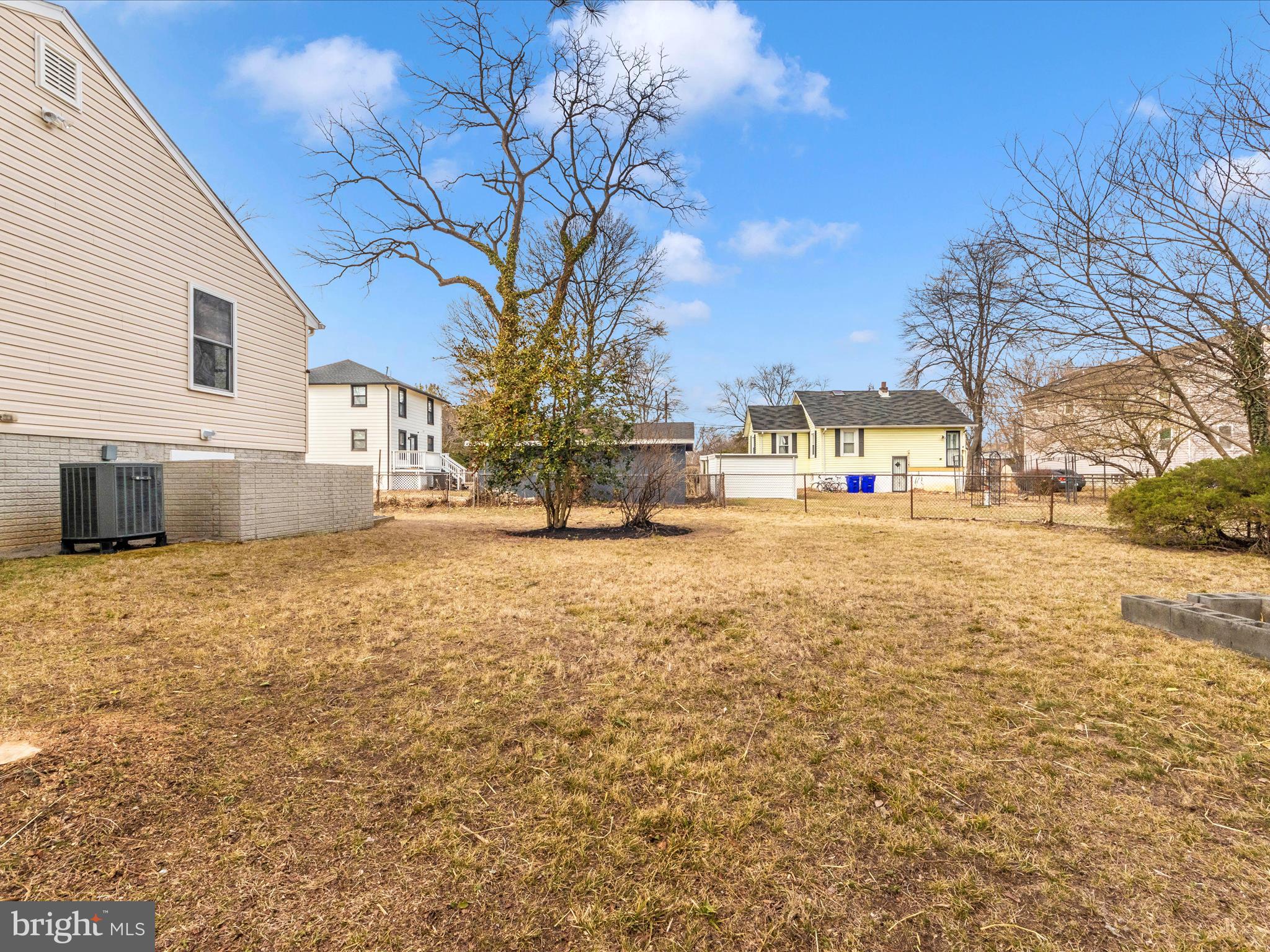 LAKELAND - Residential