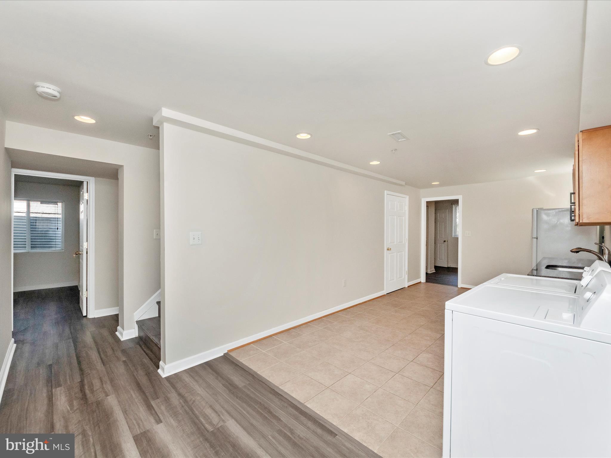 LAKELAND - Residential