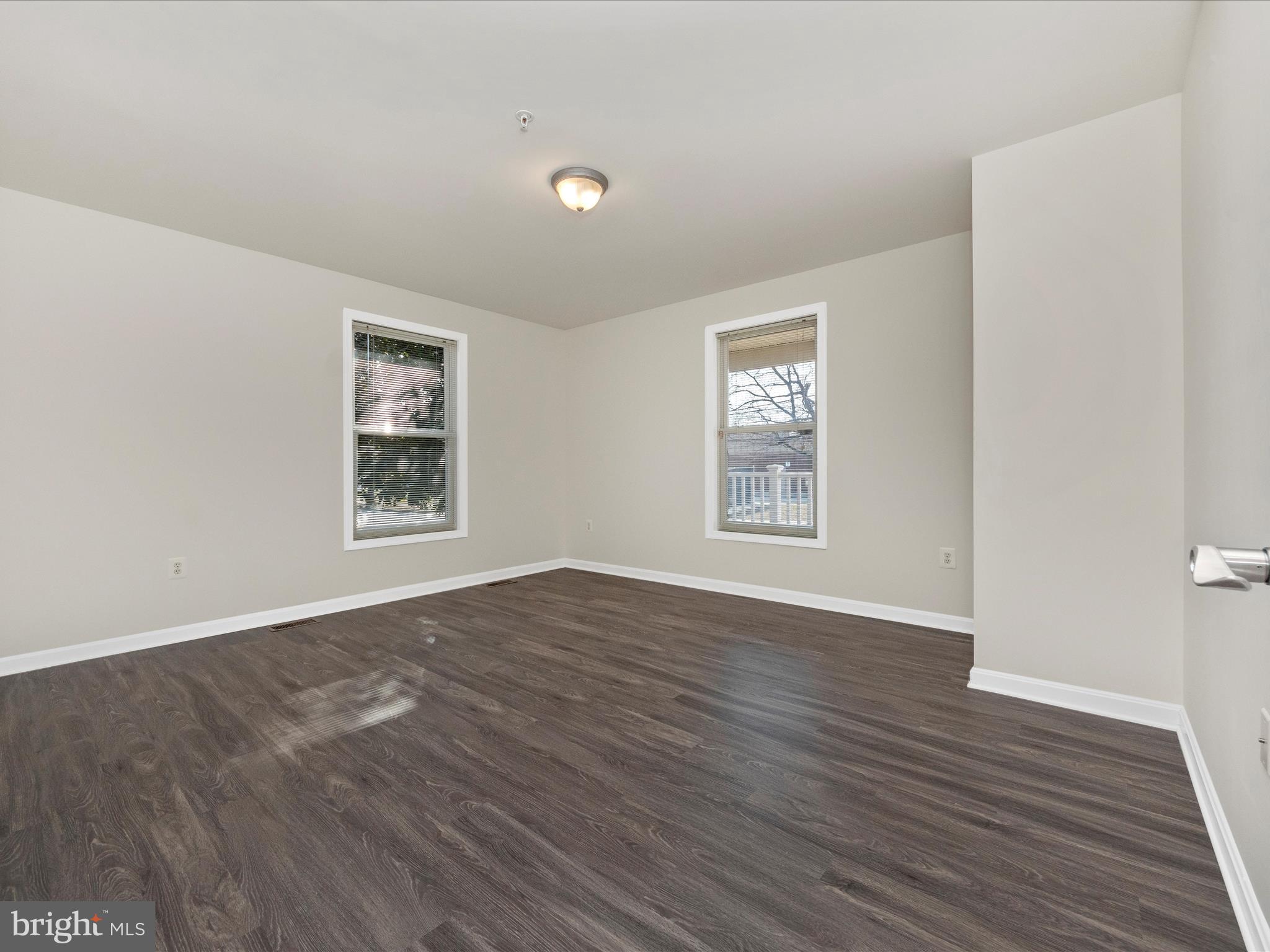 LAKELAND - Residential