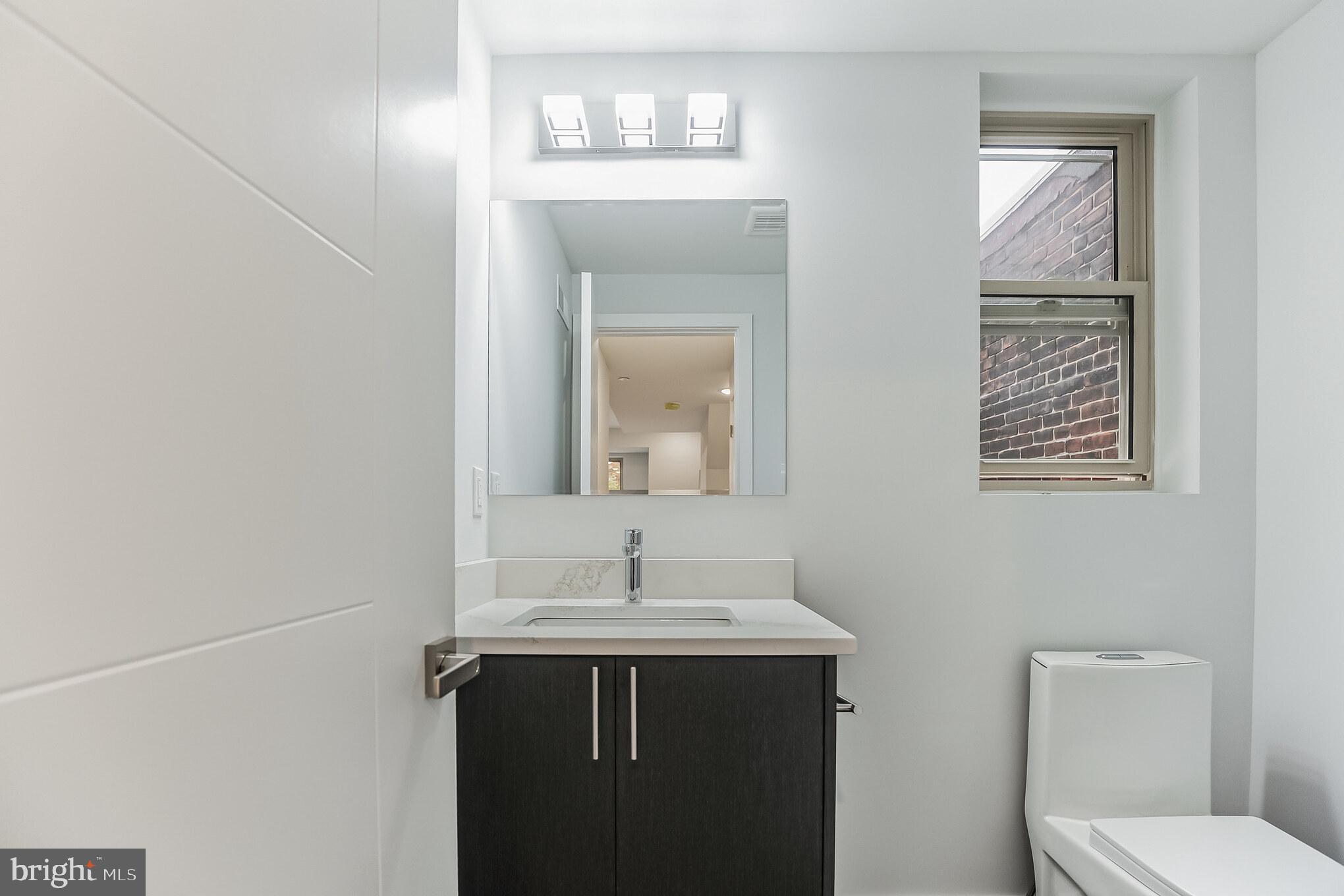 SOUTH KENSINGTON - Residential Lease