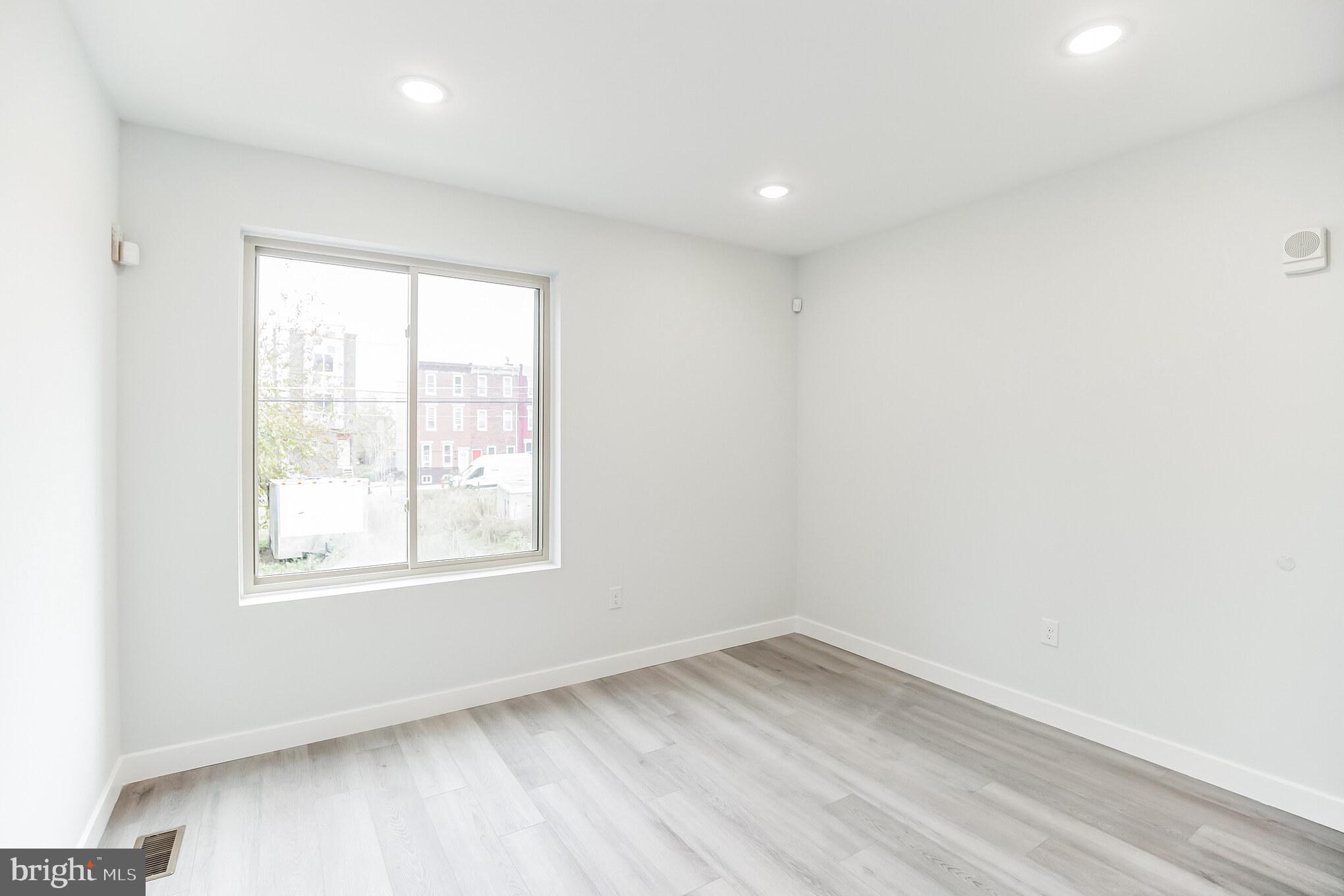 SOUTH KENSINGTON - Residential Lease