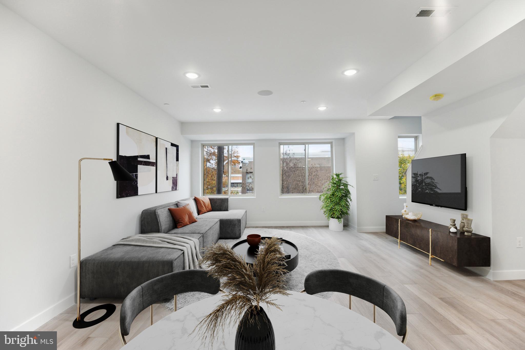 SOUTH KENSINGTON - Residential Lease