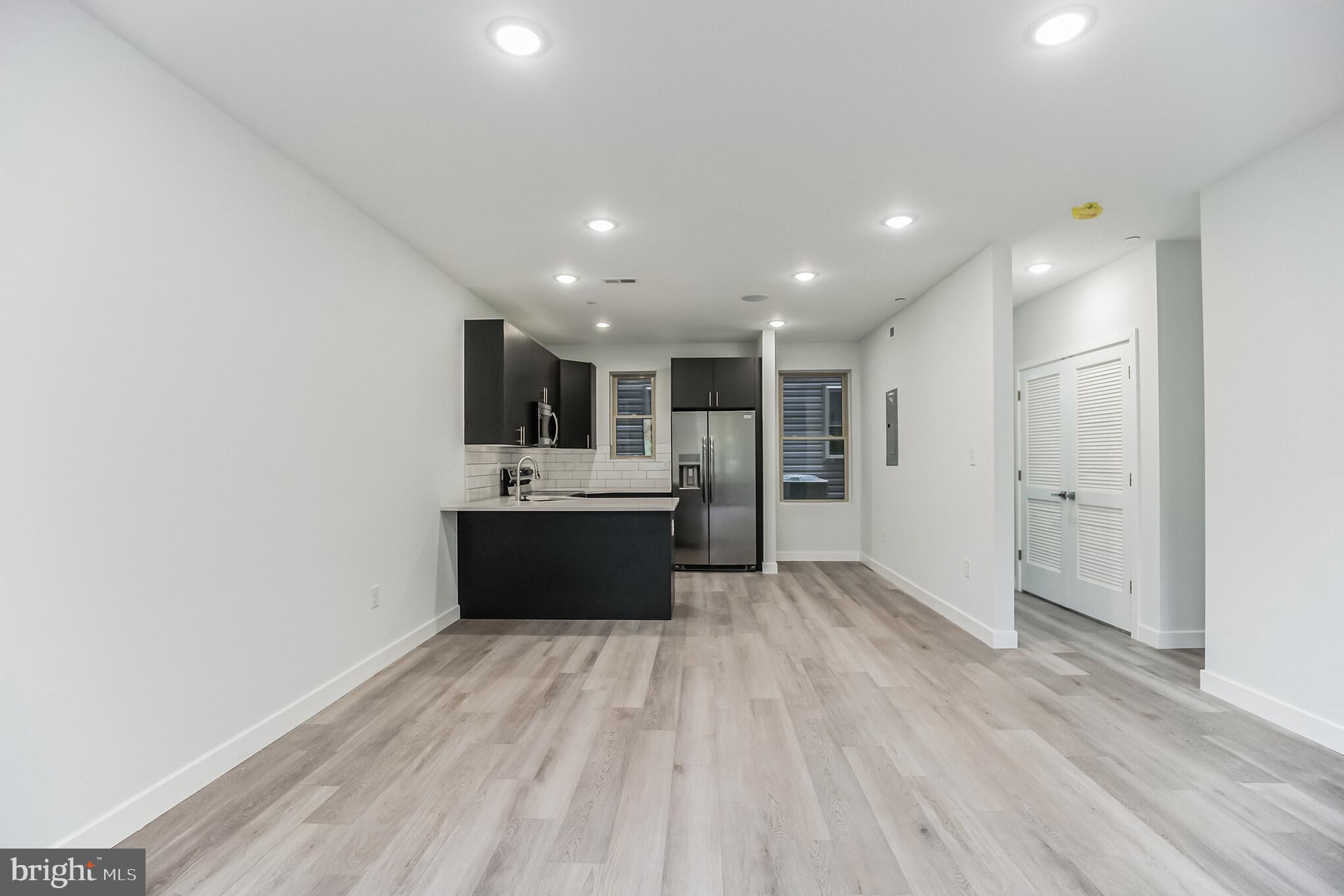 SOUTH KENSINGTON - Residential Lease