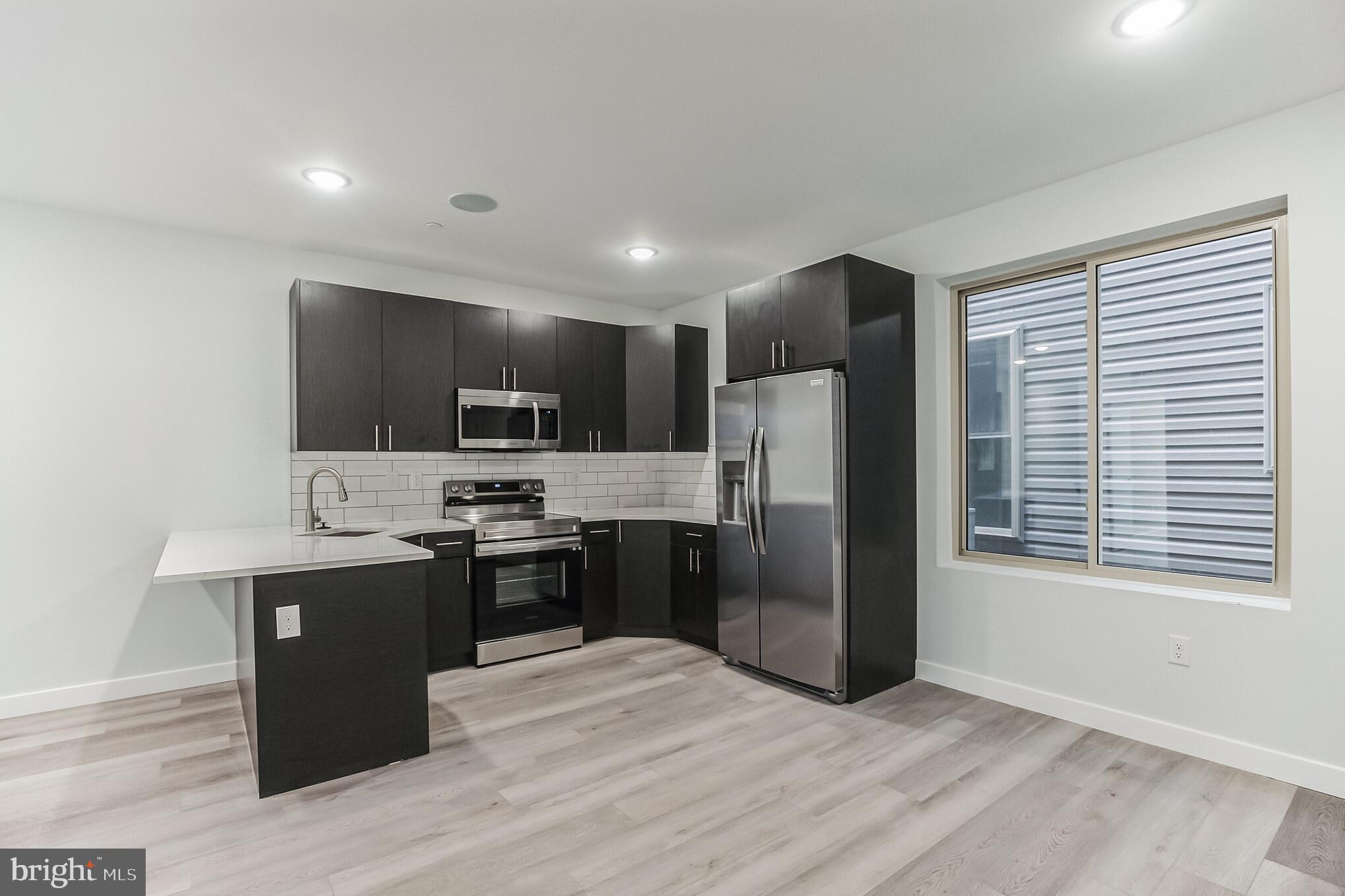 SOUTH KENSINGTON - Residential Lease