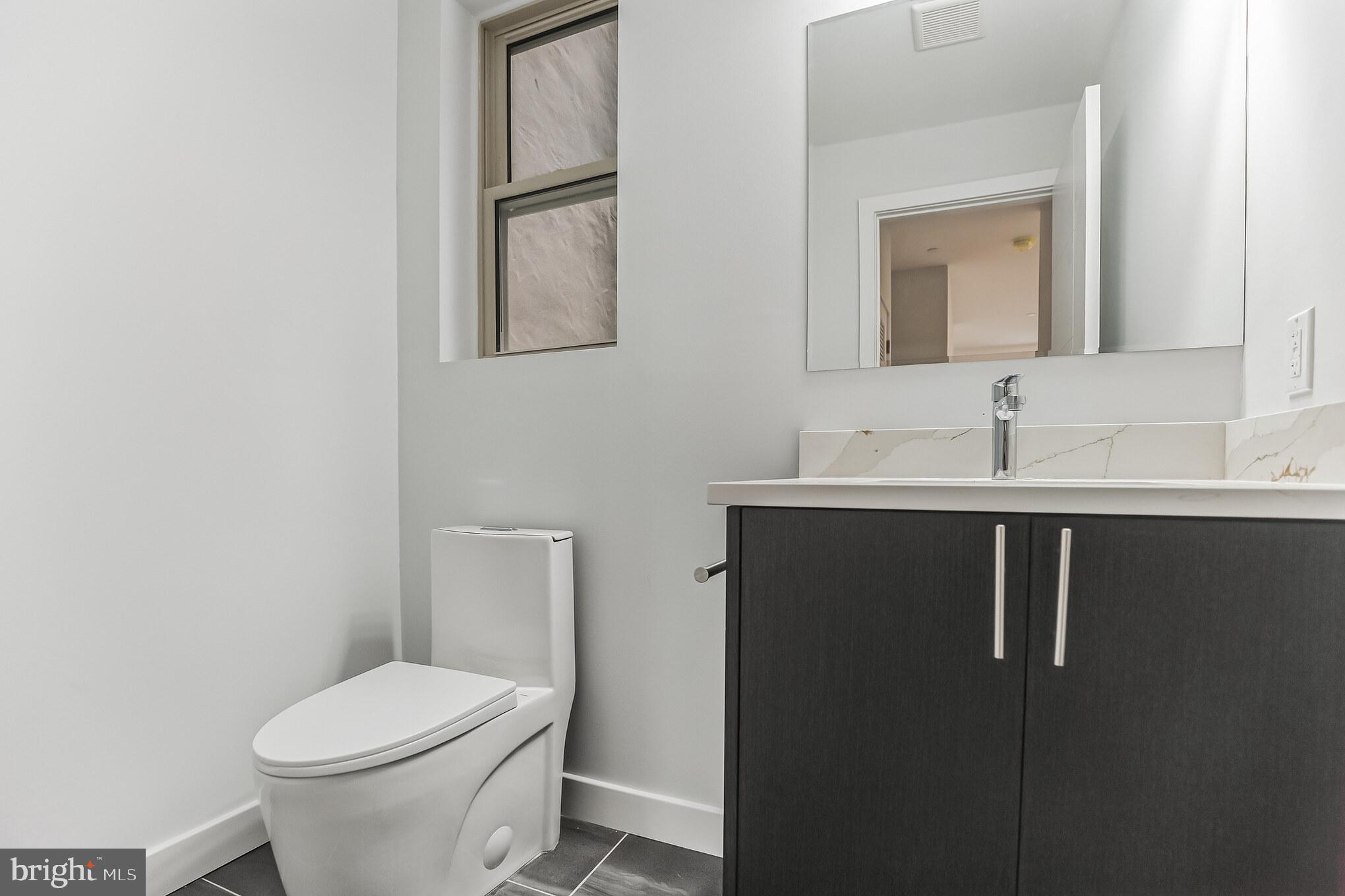 SOUTH KENSINGTON - Residential Lease