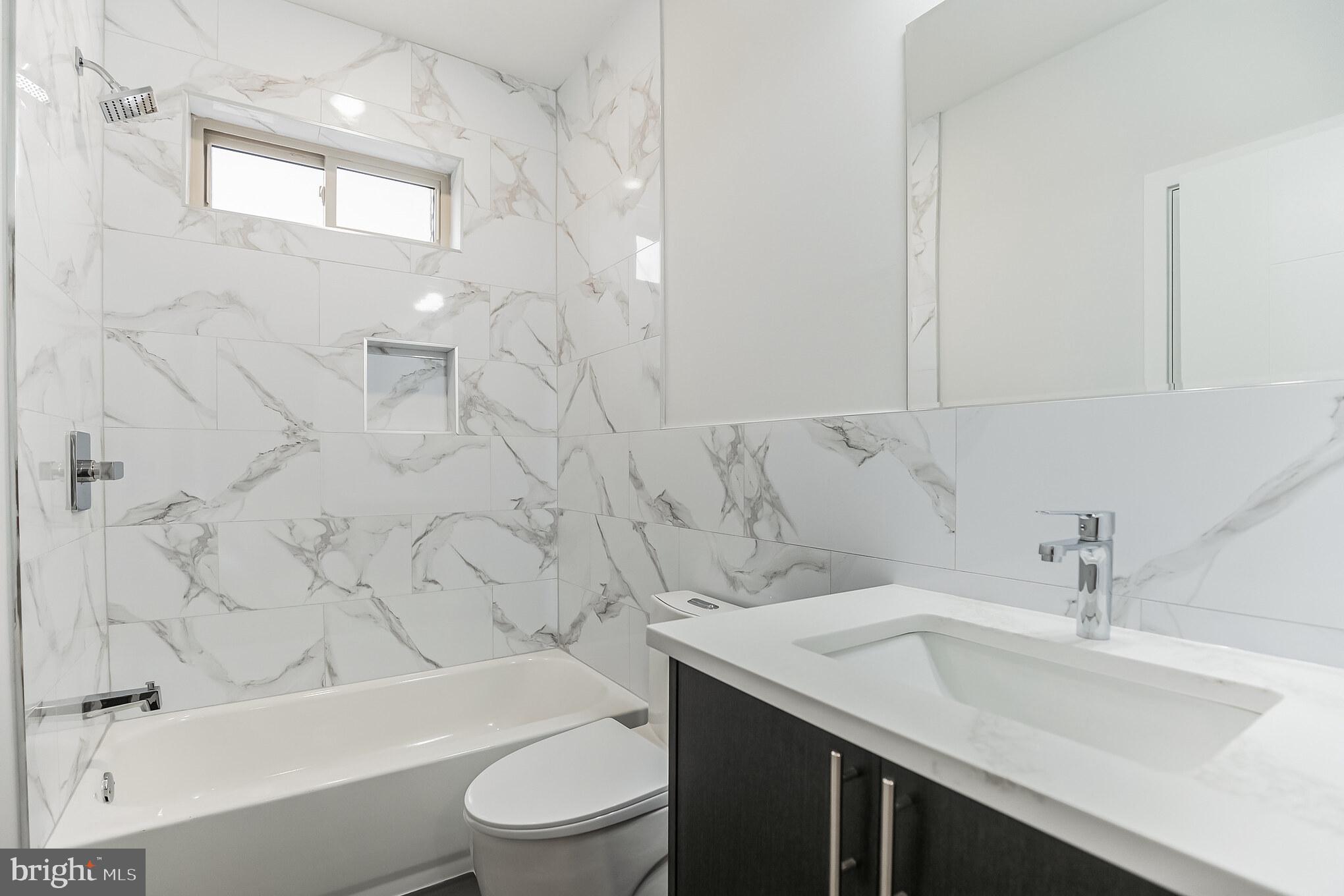 SOUTH KENSINGTON - Residential Lease