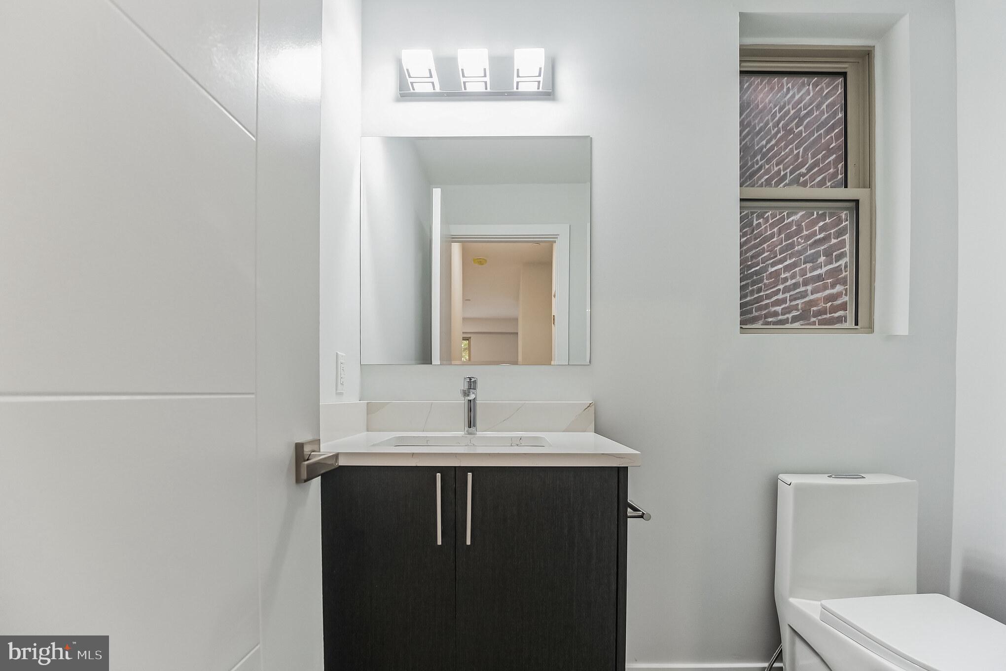 SOUTH KENSINGTON - Residential Lease