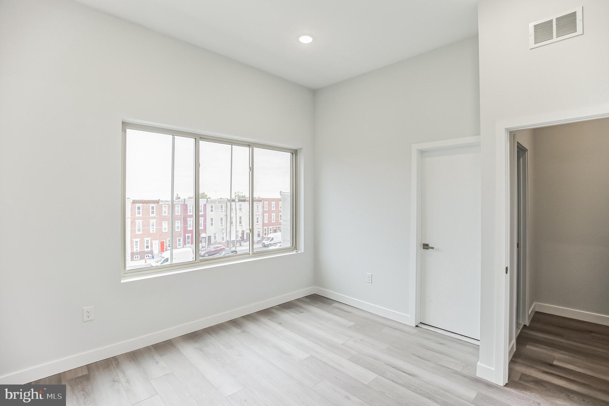 SOUTH KENSINGTON - Residential Lease