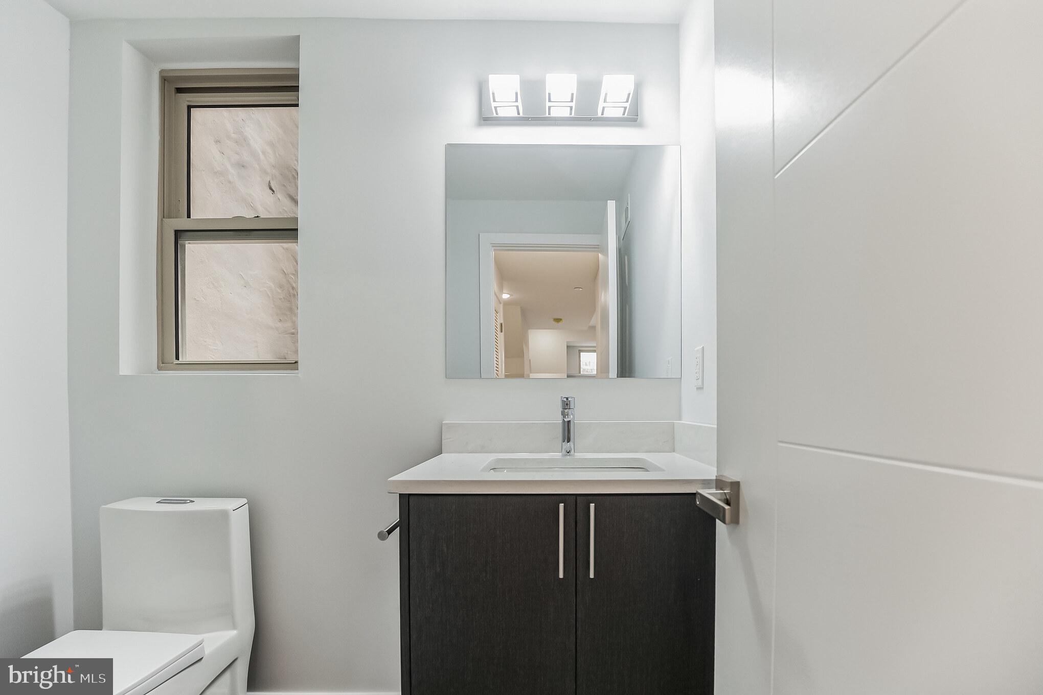 SOUTH KENSINGTON - Residential Lease