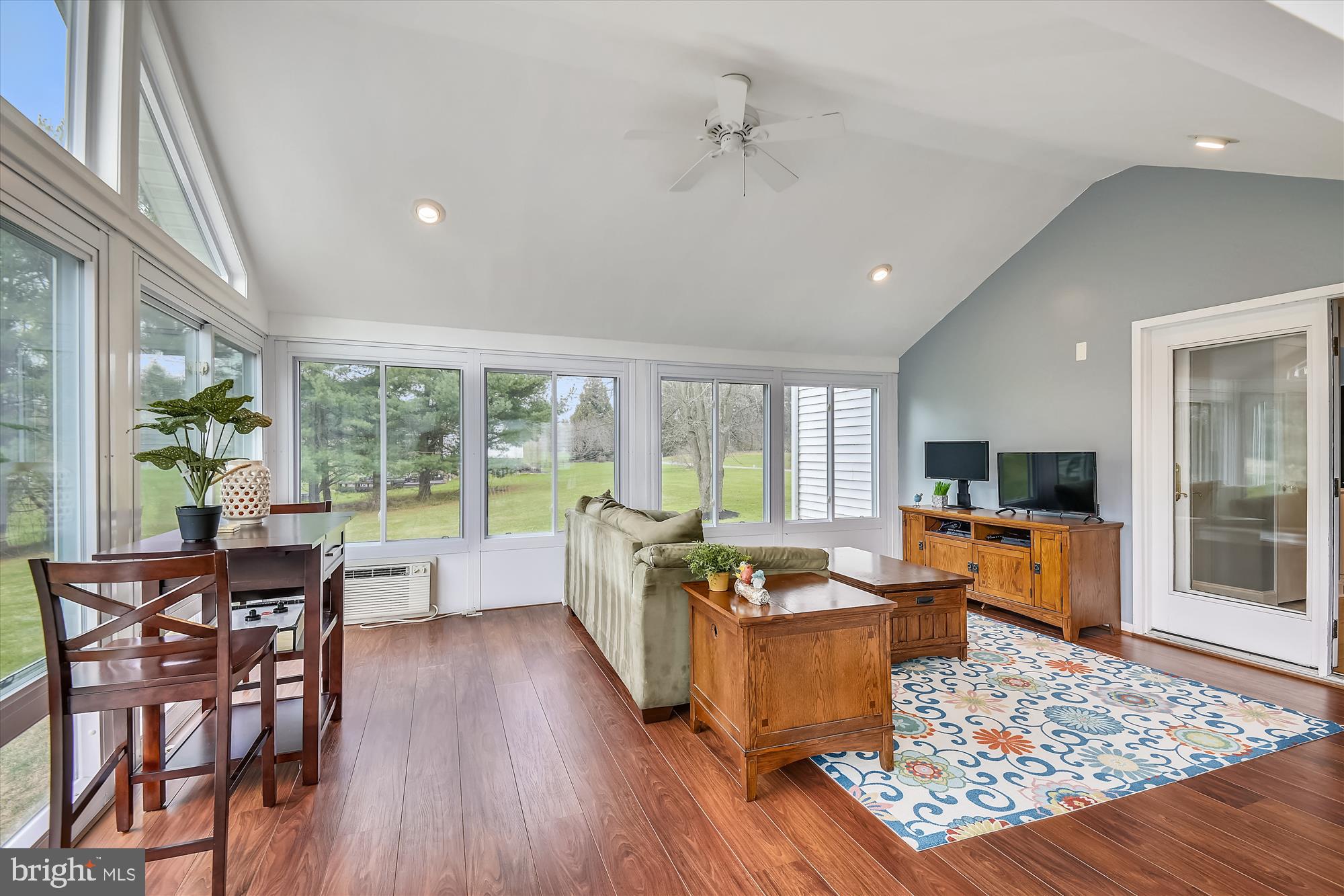 EVERGREEN HILLS - Residential