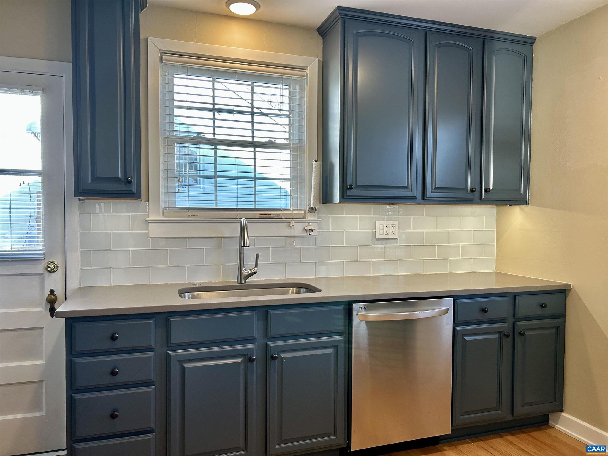 BELMONT - Residential Lease