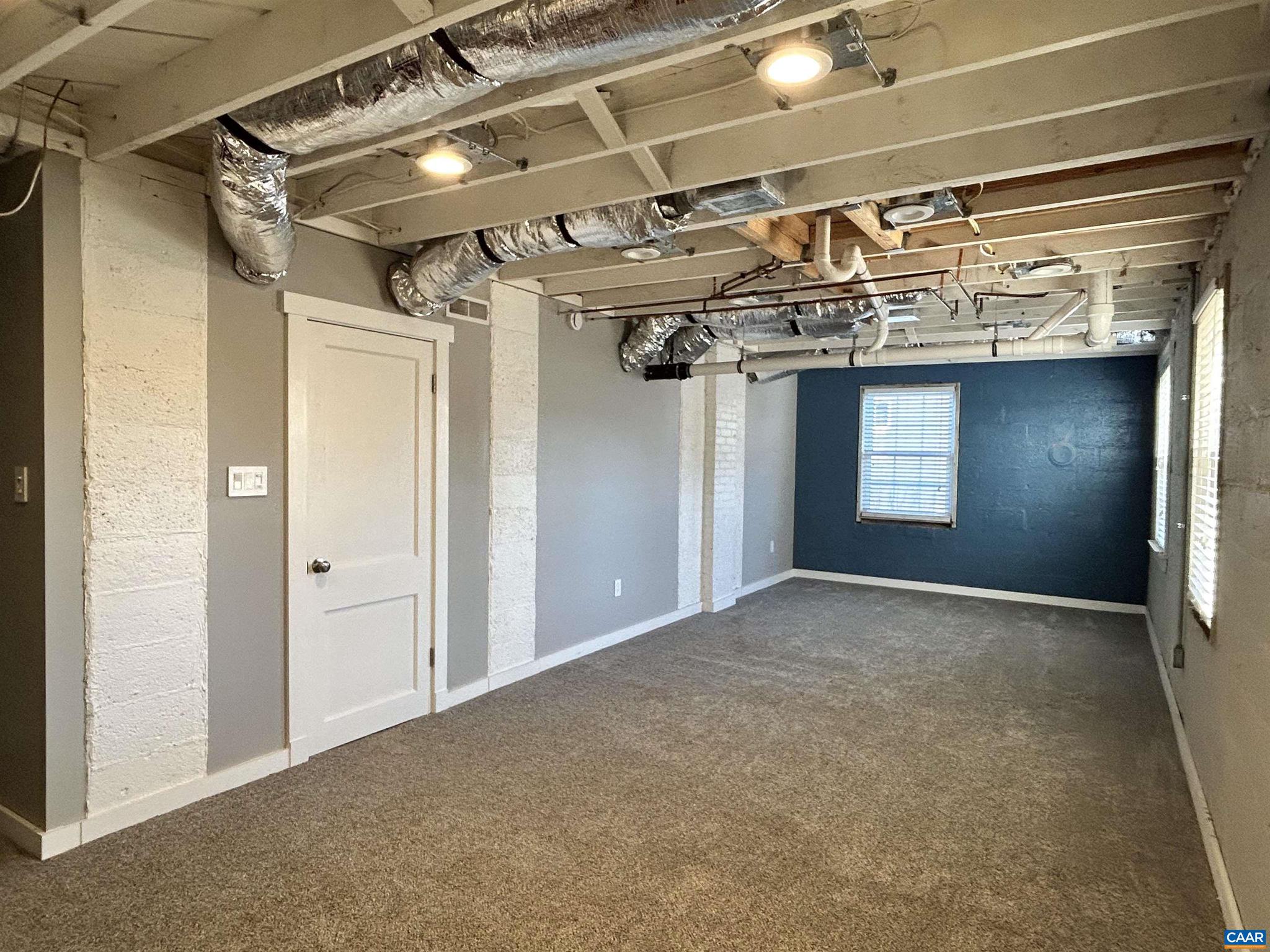 BELMONT - Residential Lease