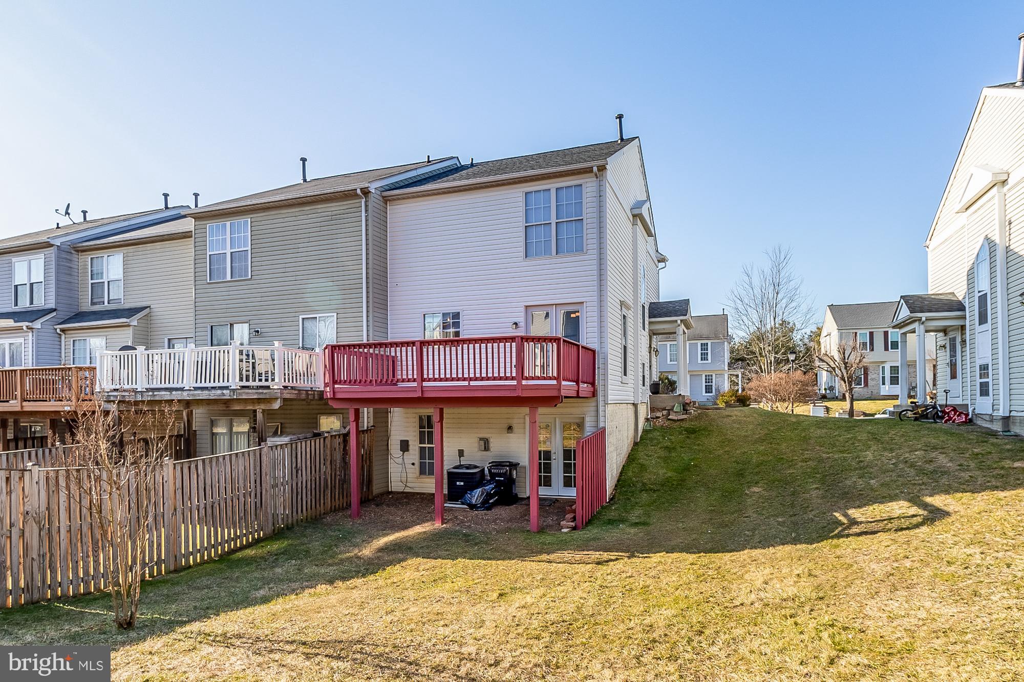 WINSTEN ESTATES - Residential