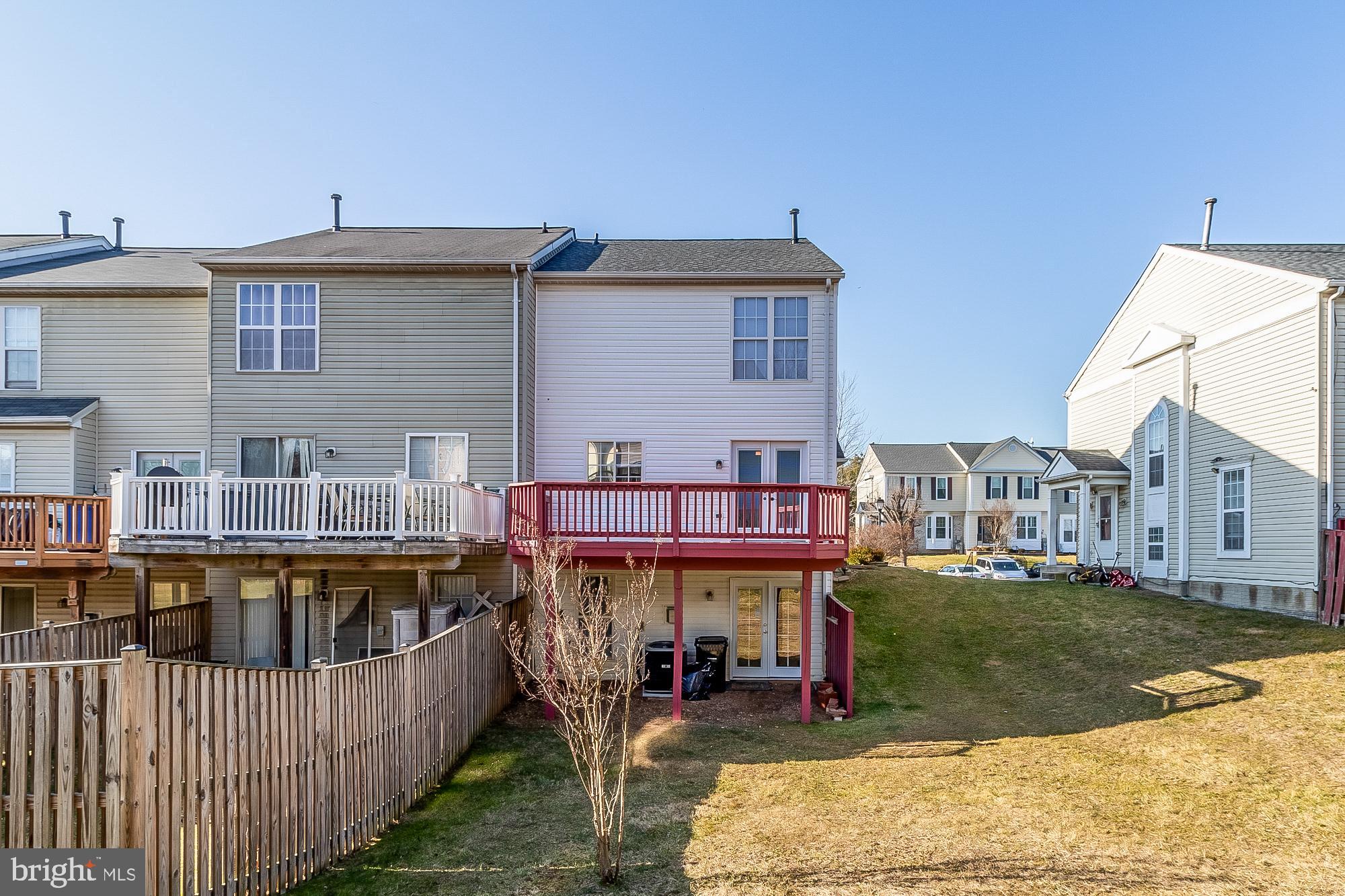 WINSTEN ESTATES - Residential